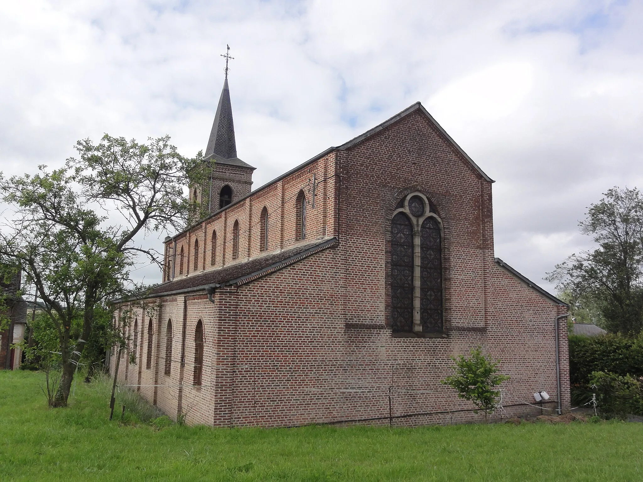 Photo showing: Landouzy-la-Cour (Aisne) église