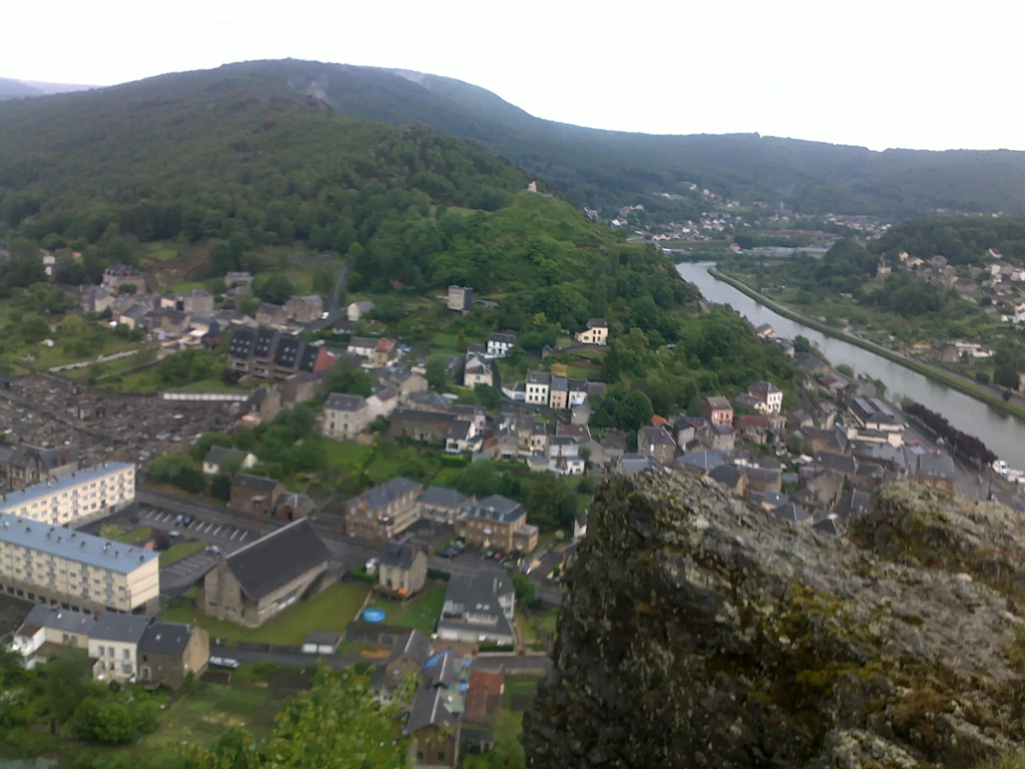 Photo showing: Vue de Bogny sur Meuse depuis l'Ermitage