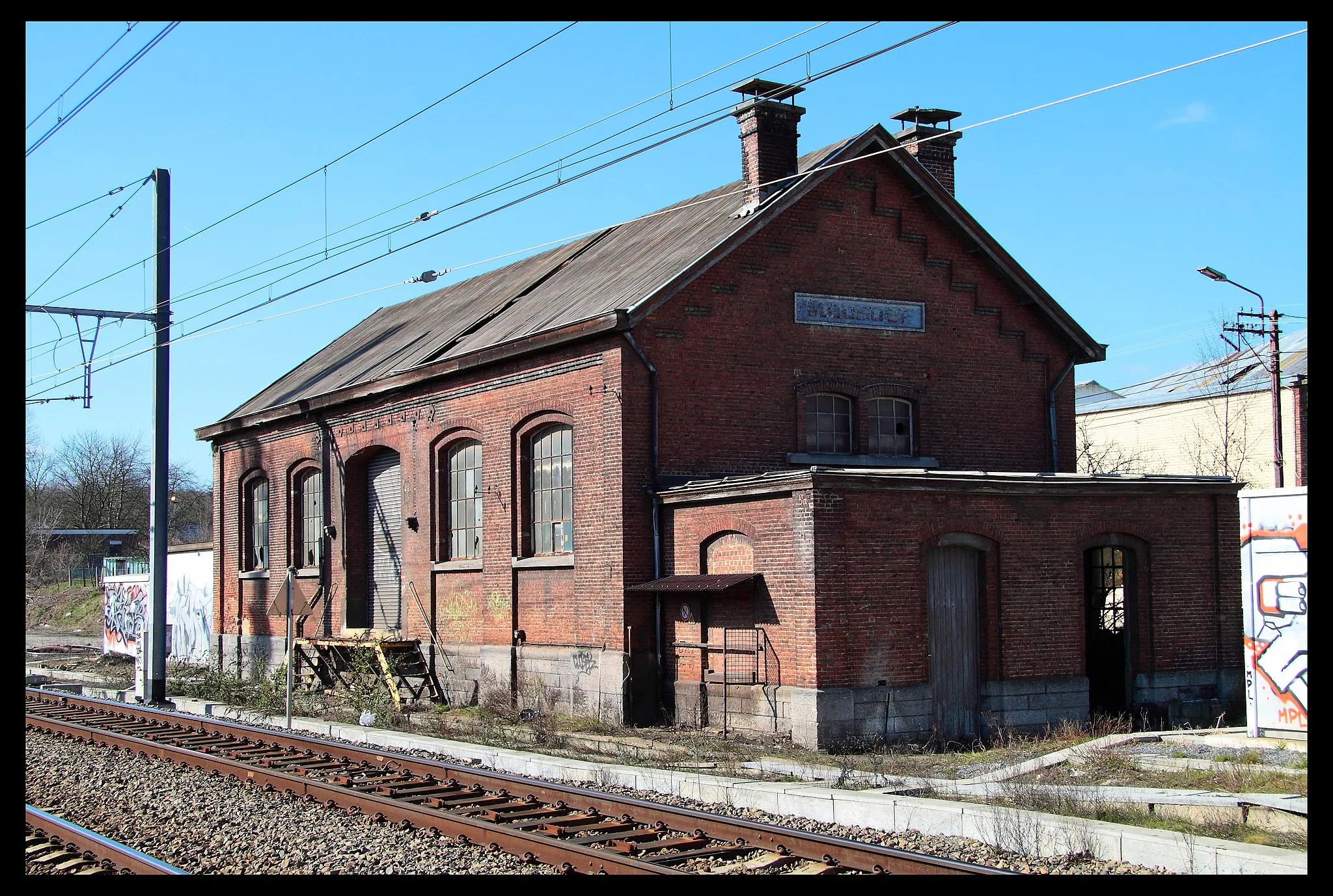 Photo showing: Moustier train station