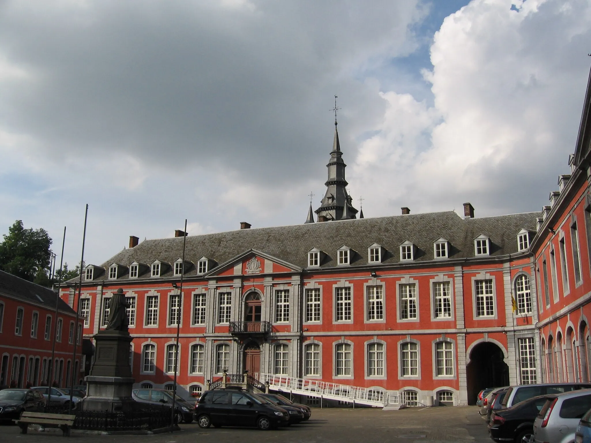 Photo showing: Le palais abbatial de l'ancienne abbaye Saint-Berthuin à Malonne (Belgique). Aujourd'hui fait partie de l'institut Saint-Berthuin.