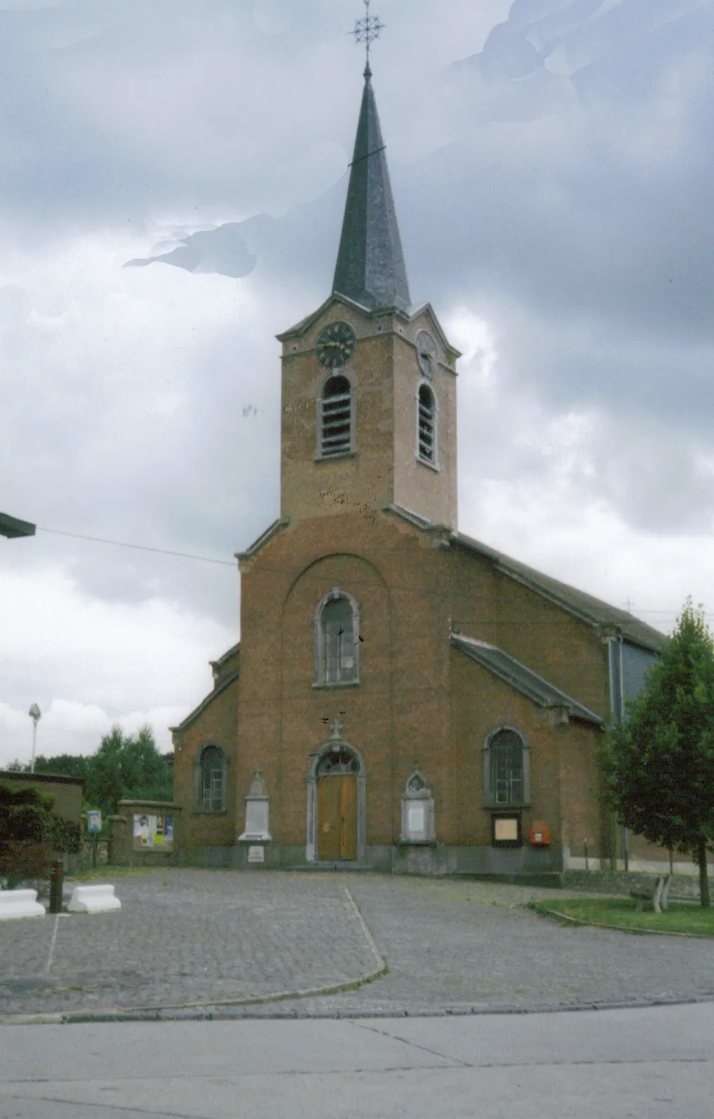 Photo showing: Eglîjhe di Blanmont