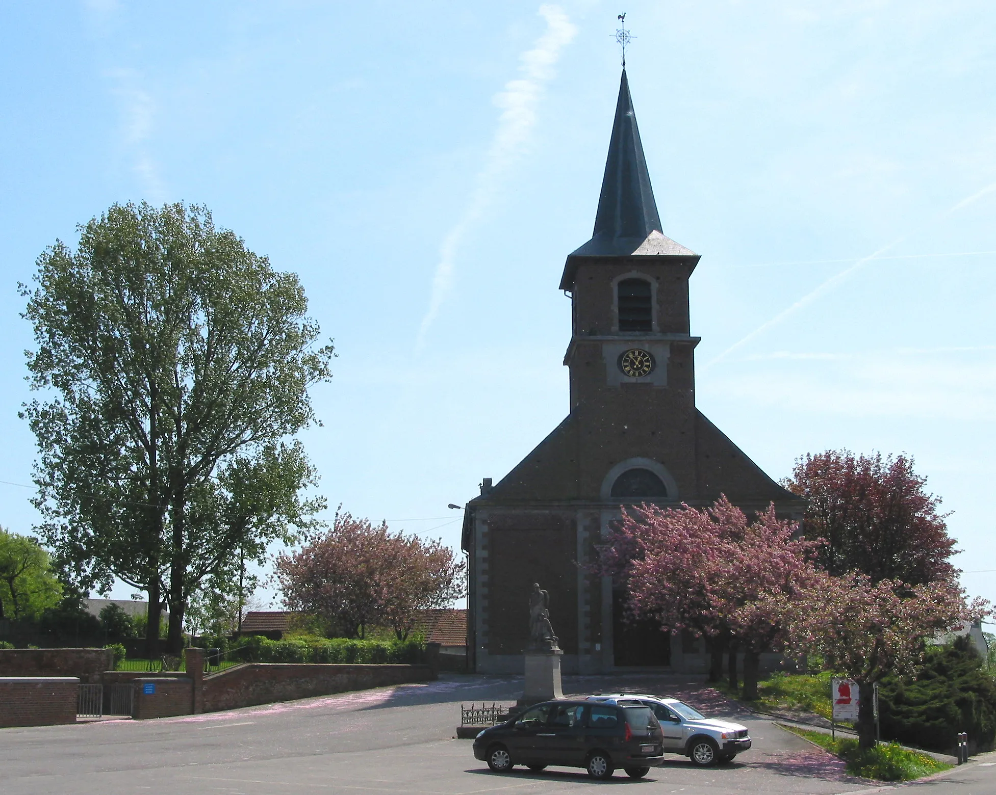 Photo showing: Grand-Leez, the Saint Amand's church (1786).