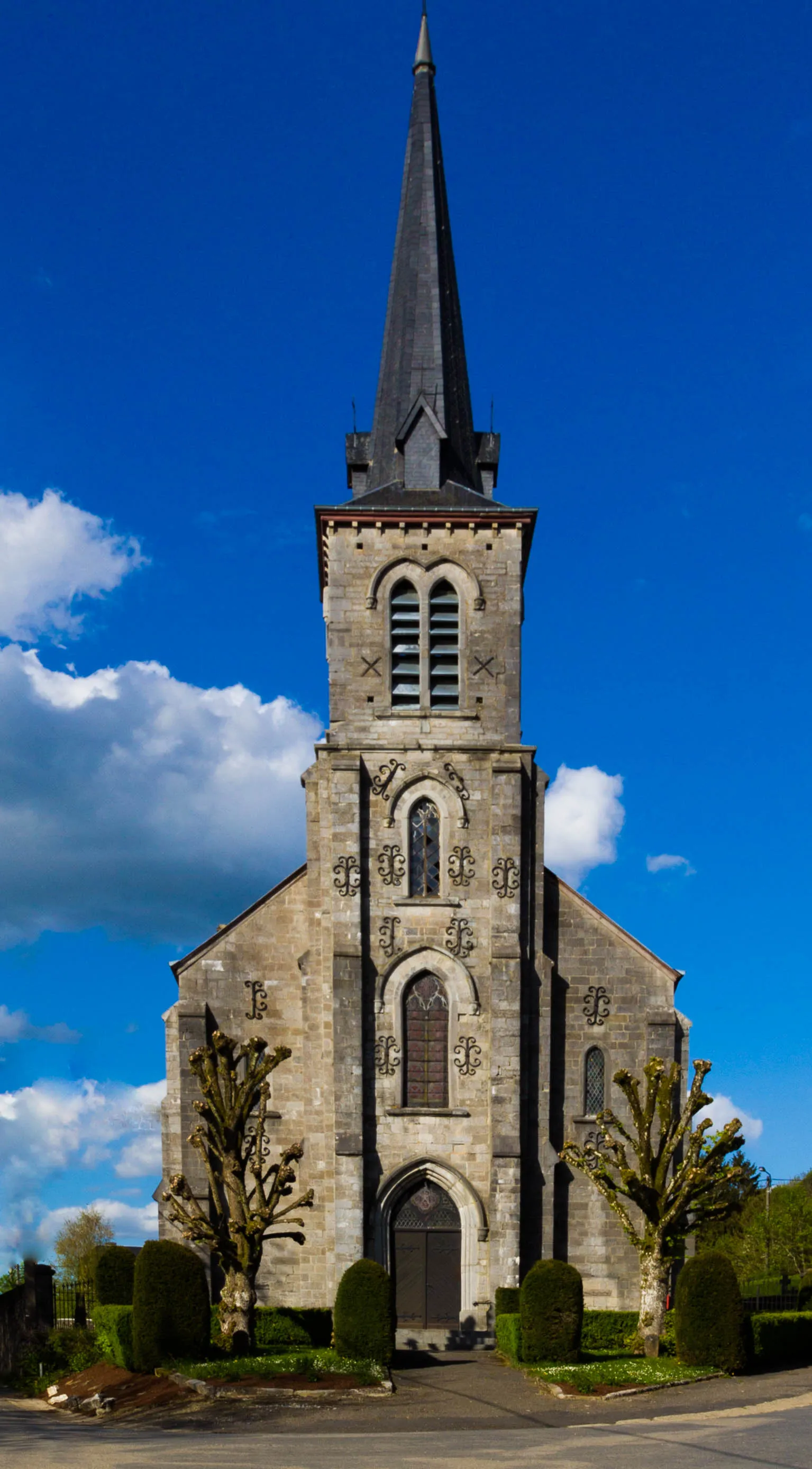 Photo showing: Église de Mirwart