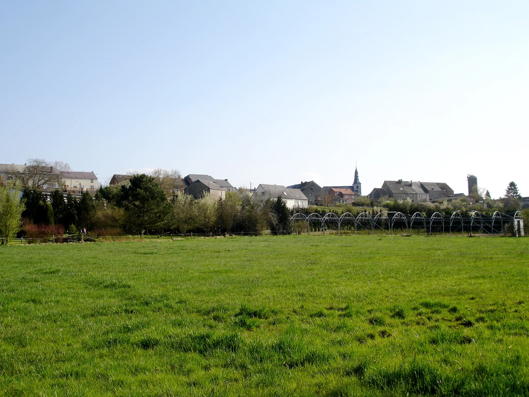 Photo showing: Le village de Romerée vu du RAVeL 2.