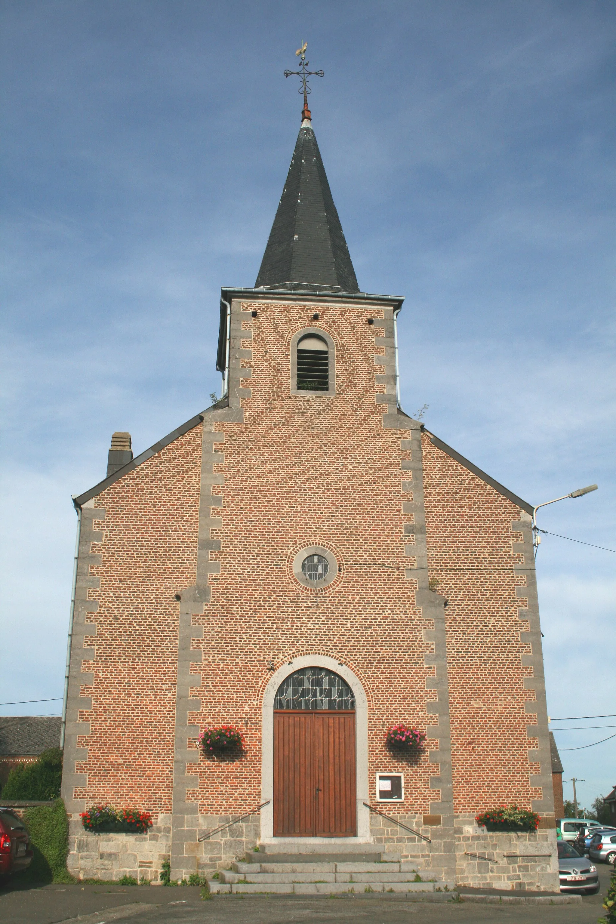 Photo showing: Mont-Gauthier (Belgium), the Saint Remigius' church (1854).