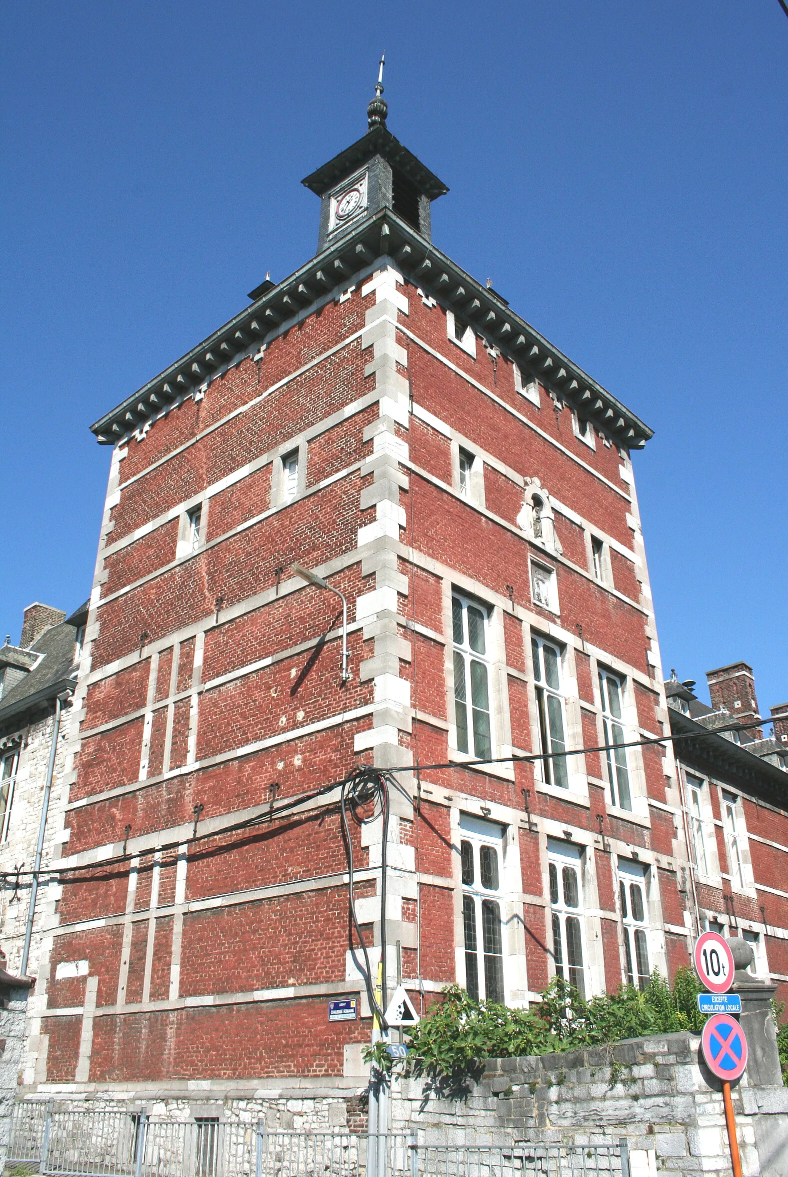 Photo showing: Flône (Belgium),  tower of the Flône abbey (XVIIth century).