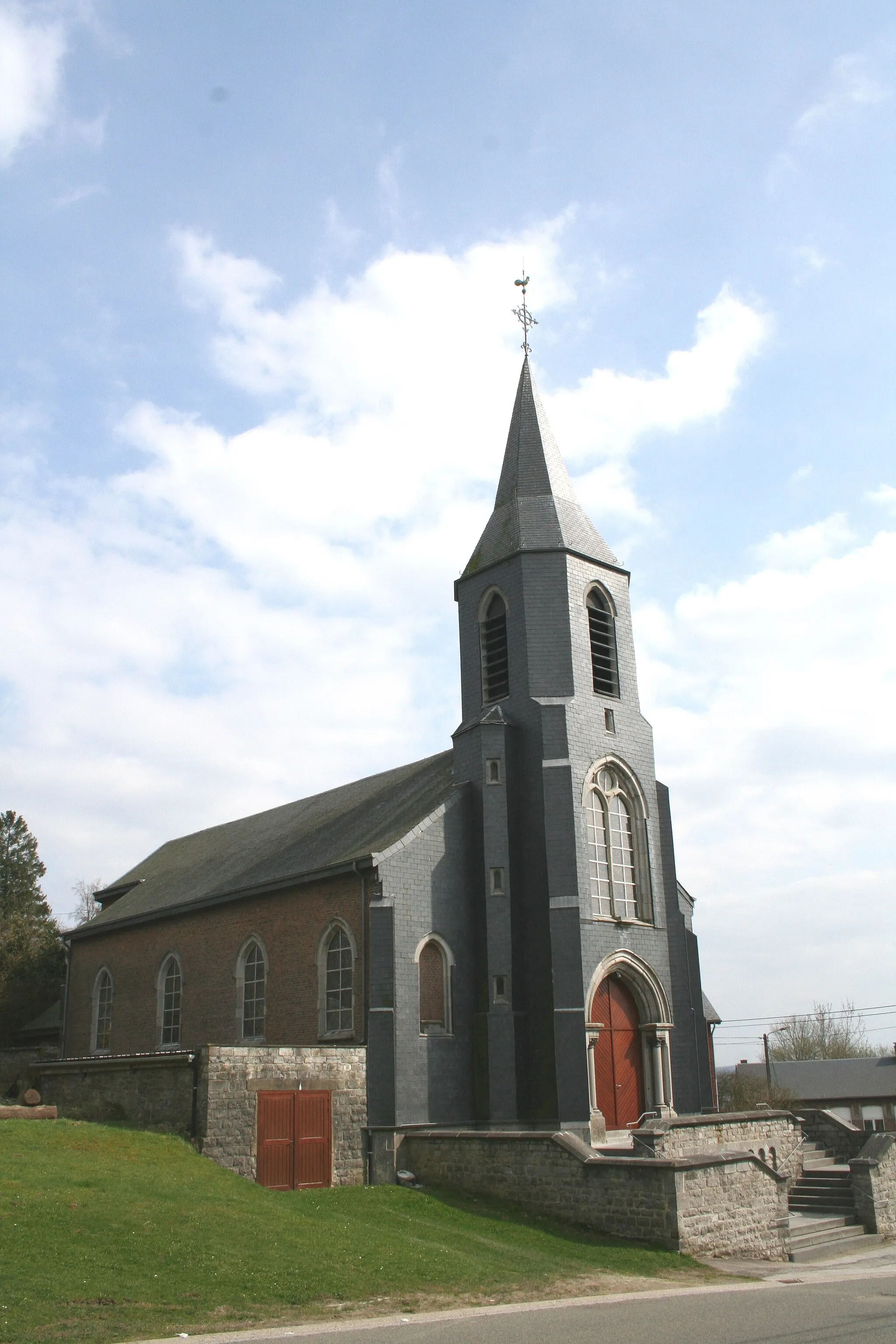 Photo showing: Sart-Custinne (Belgium),  the St. Roch church (1871-1872).