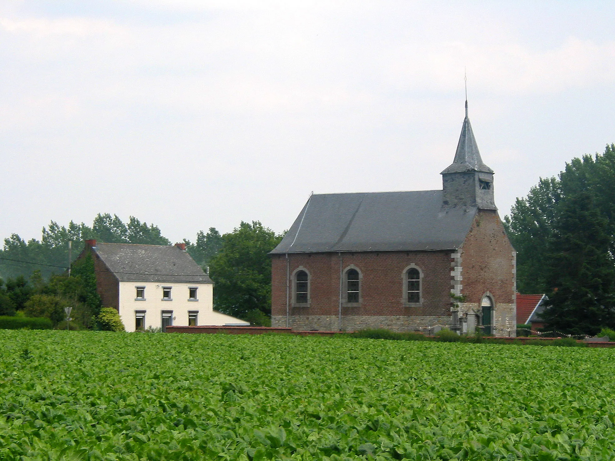 Photo showing: Taviers (Francquenée) (Belgium), the Saint Peter's chapel (XVIIIth century).