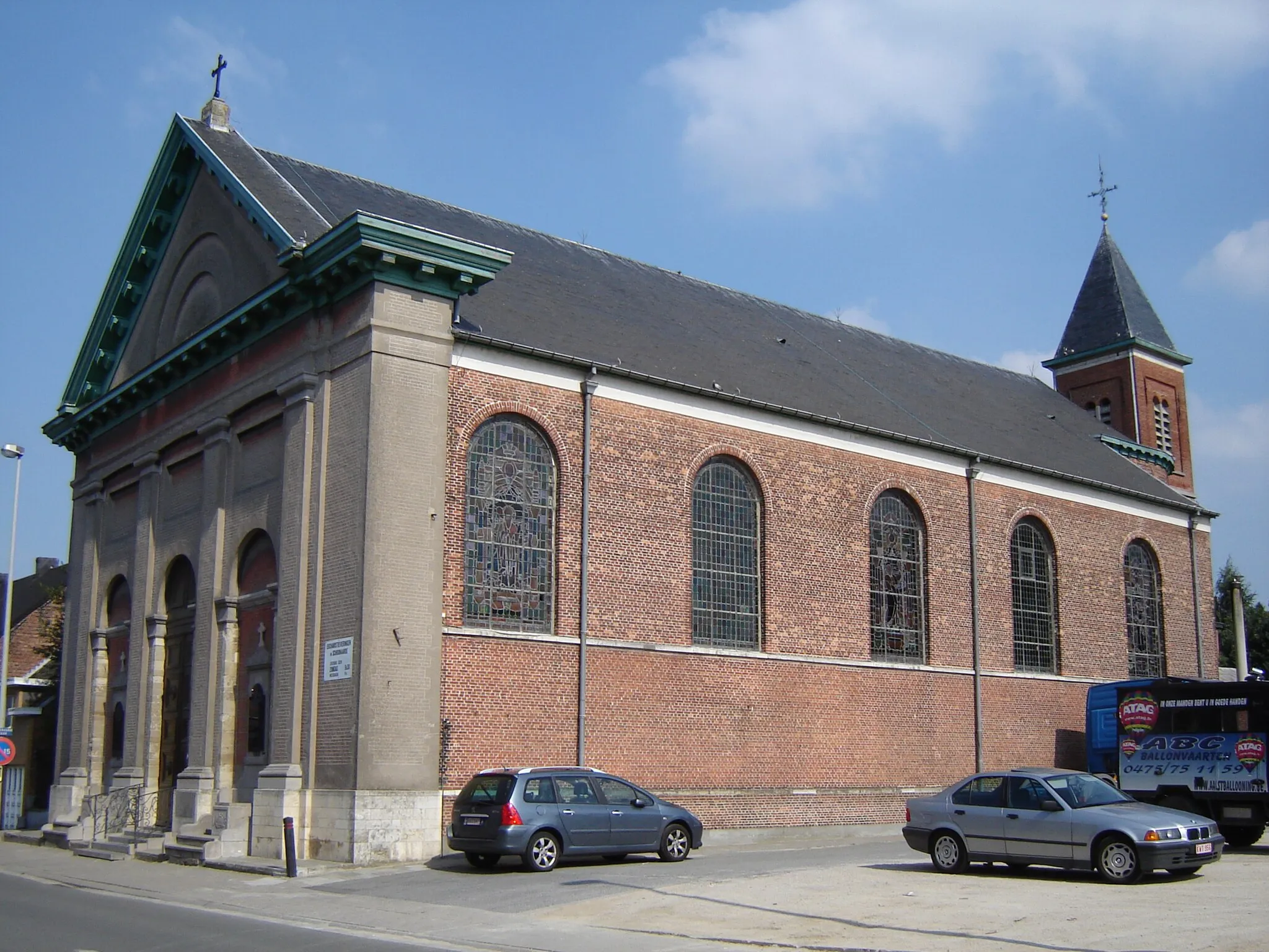 Photo showing: Church of Our Lady of the Seven Sorrows in Schoonaarde. Schoonaarde, Dendermonde, East Flanders, Belgium