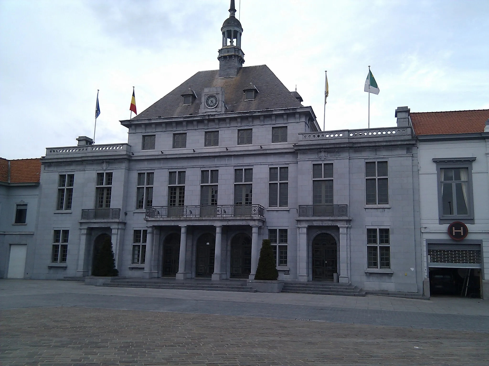 Photo showing: Renaix - Grand Place