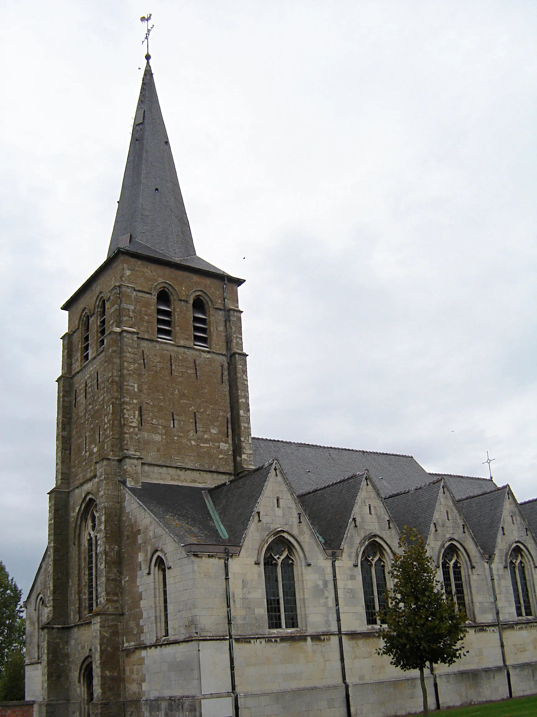Photo showing: Church of Saint Martin in Massemen. Massemen, Wetteren, East Flanders, Belgium