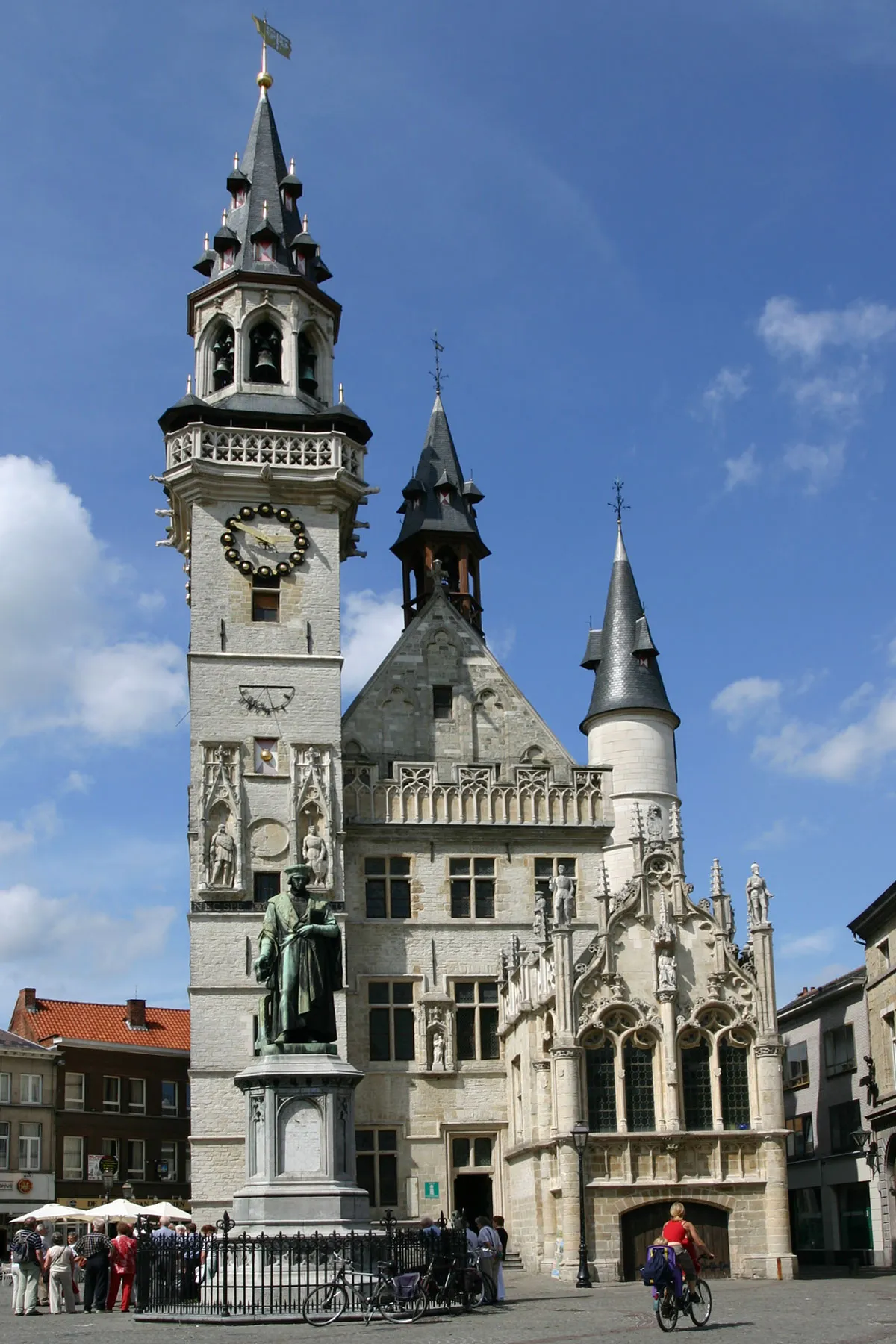 Photo showing: Campanario de Aalst