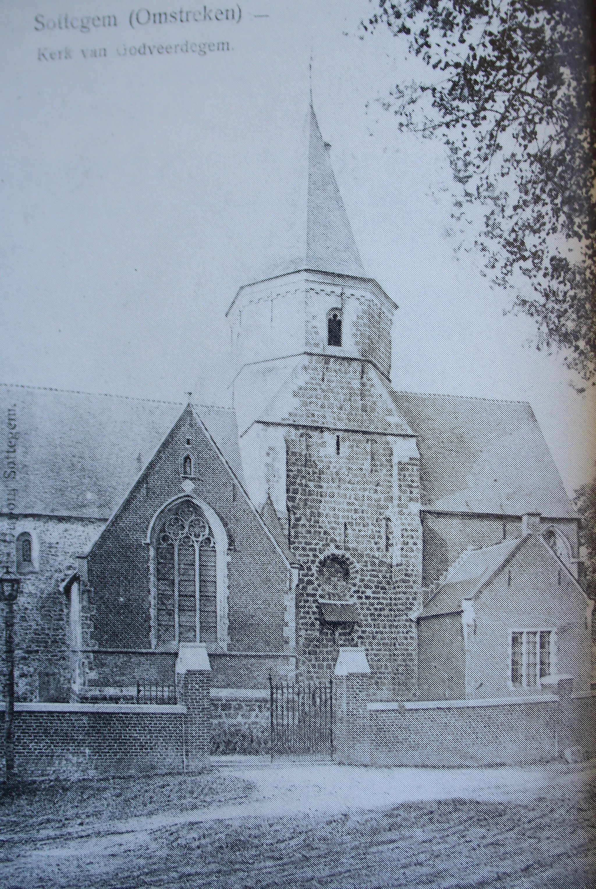 Photo showing: Sint-Paulus-Bekeringkerk Godveerdegem (historische prentbriefkaart)