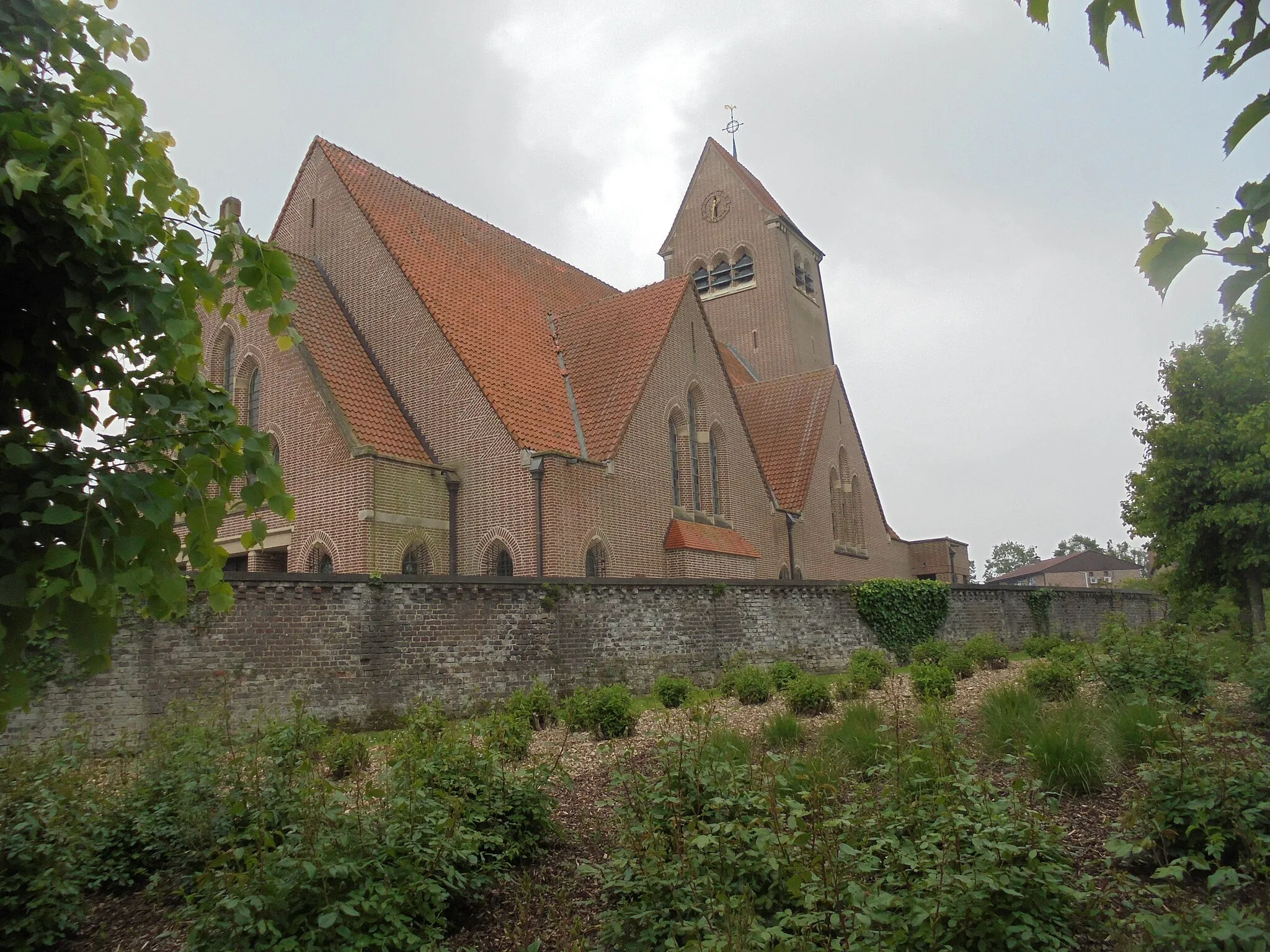 Photo showing: Heilig Kruisverheffingskerk - Letterhoutemdorp - Letterhoutem - Sint-Lievens-Houtem - Oost-Vlaanderen - België