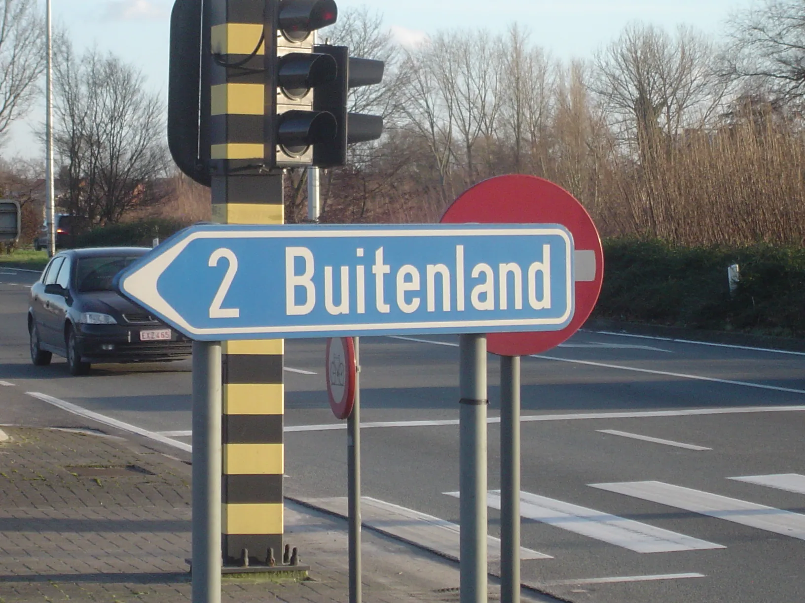 Photo showing: Wegwijzer naar Buitenland