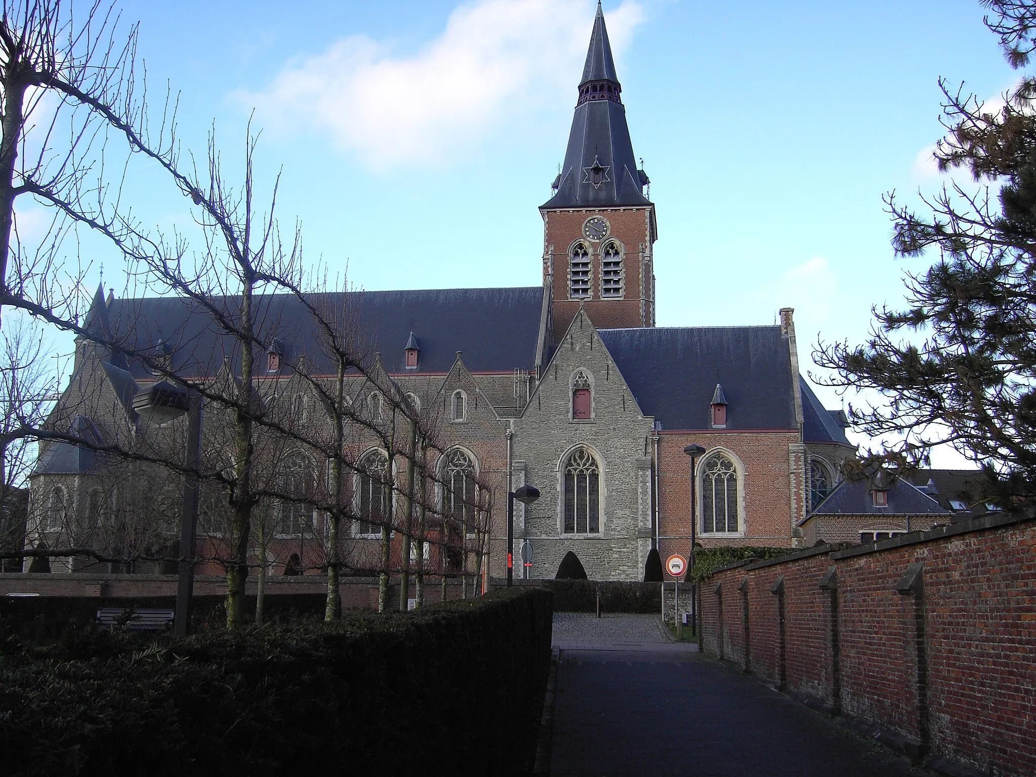 Photo showing: Church of Saint Cornelius in Aalter. Aalter, East Flanders, Belgium