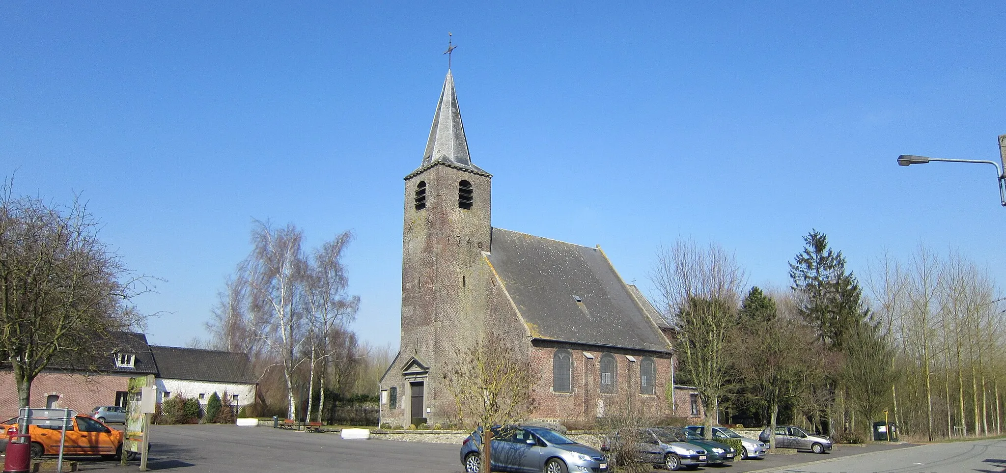 Photo showing: La place de Thumaide.