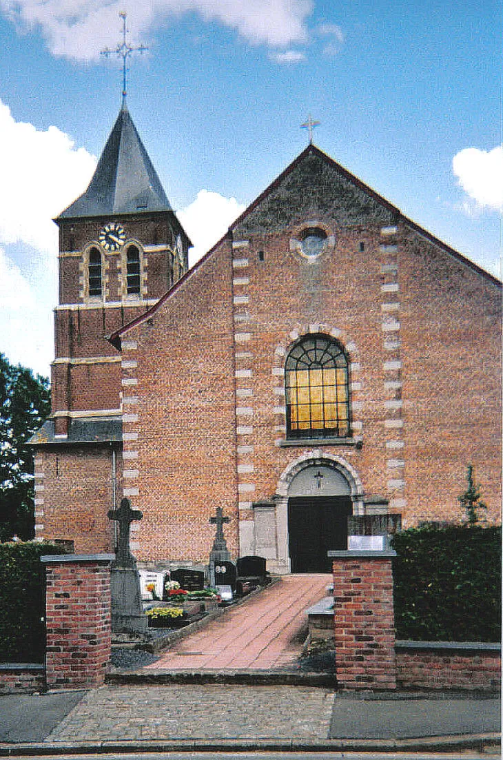 Photo showing: The village church of Maarke, together with Kerkem a submunicipality of Maarkedal, Belgium. This one is St. Eligius.