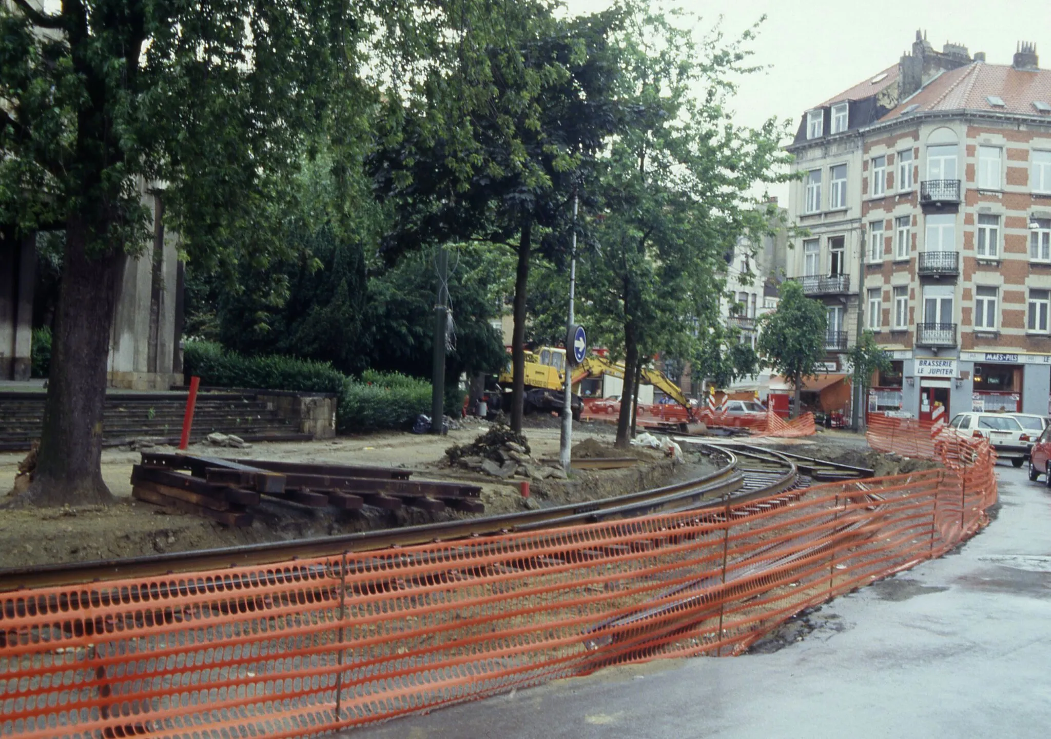 Photo showing: Aanleg van nieuw tramspoor op Hoogte Honderdplein.