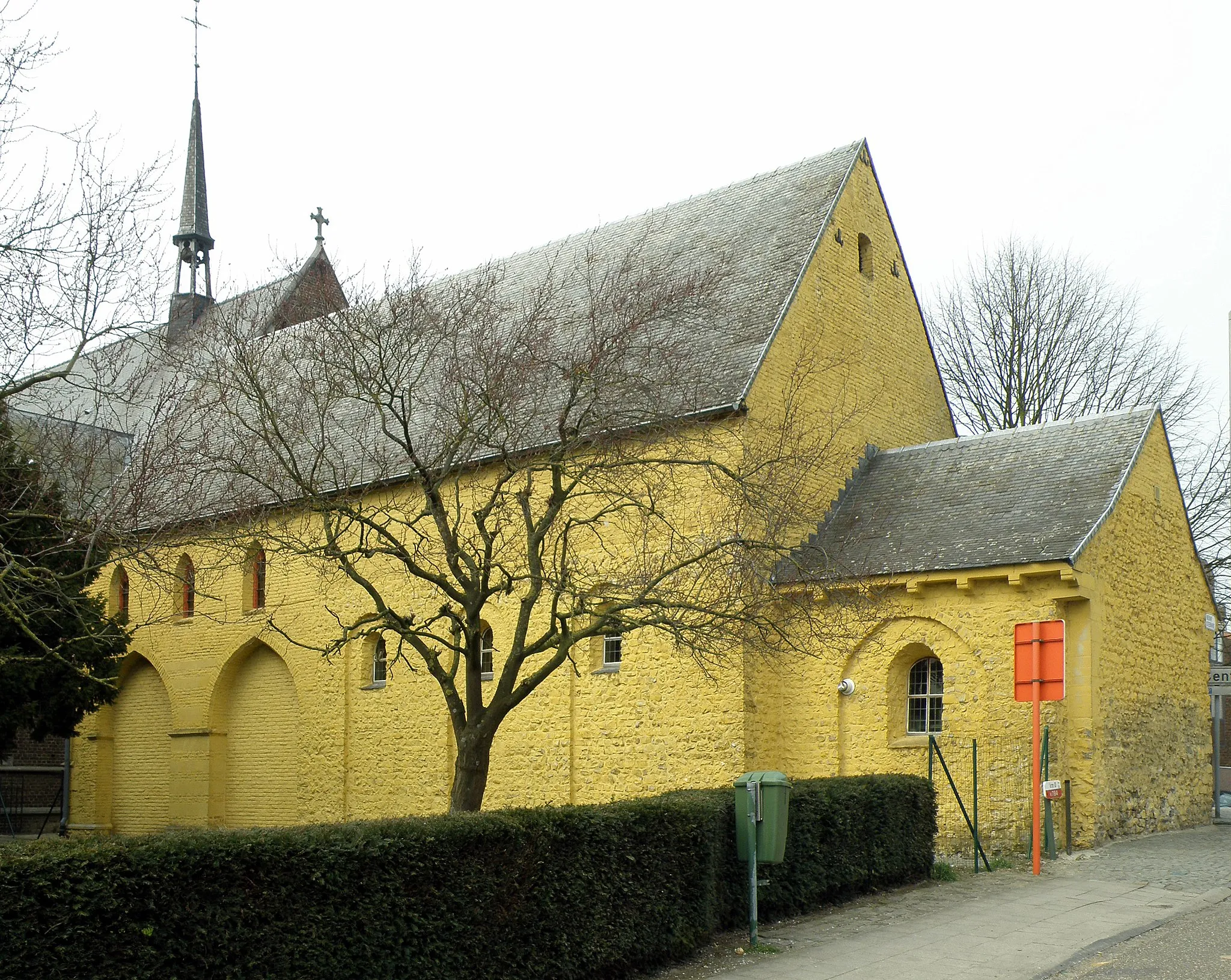 Photo showing: Looz (en néerl. Borgloon), prov. de Limbourg, Belgique. Anc. Chapelle du béguinage, sise Graethempoort.