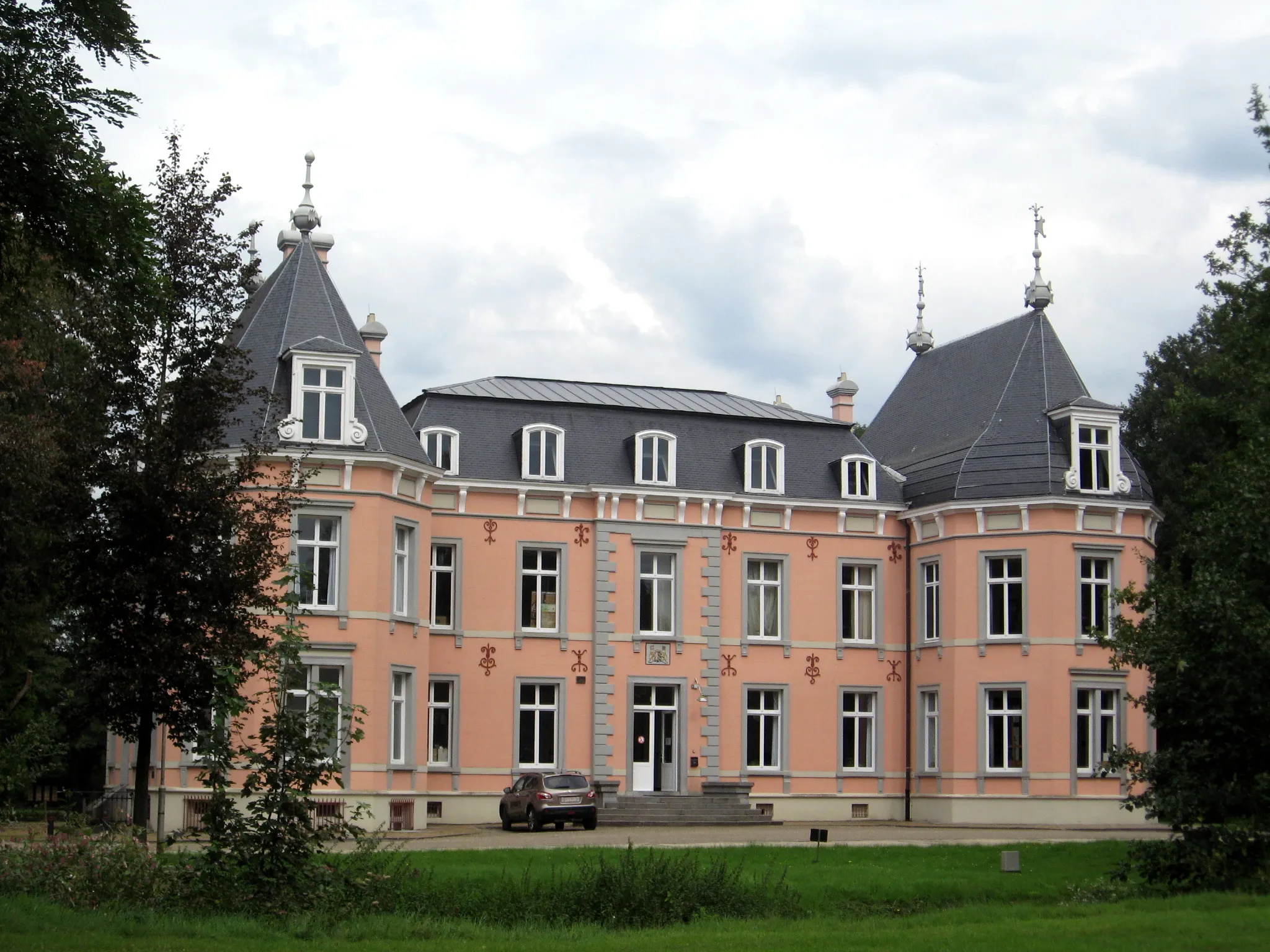 Photo showing: Kasteel Meylandt, thans kunstacademie, in Heusden