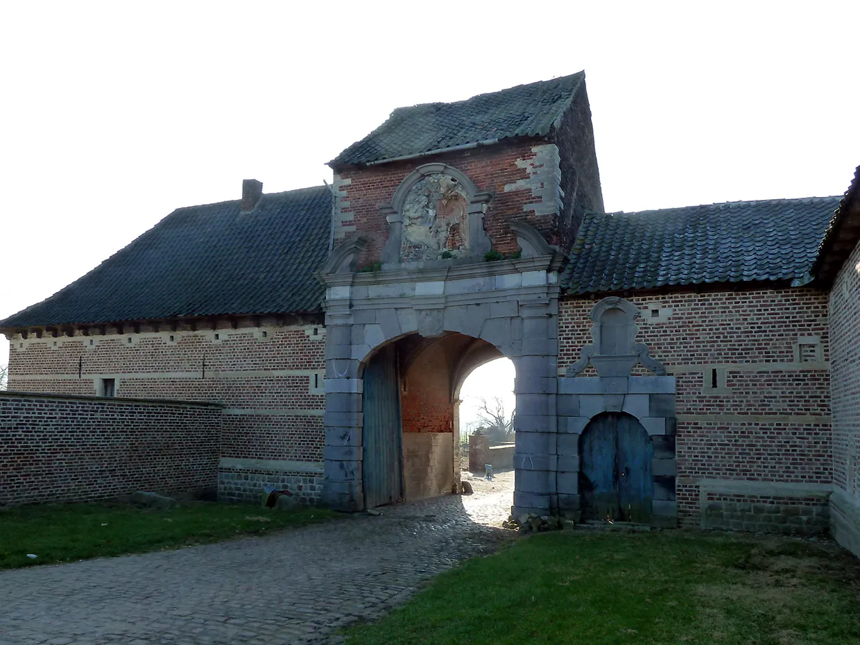 Photo showing: Entrance to Maagdendaal Abbey Oplinter