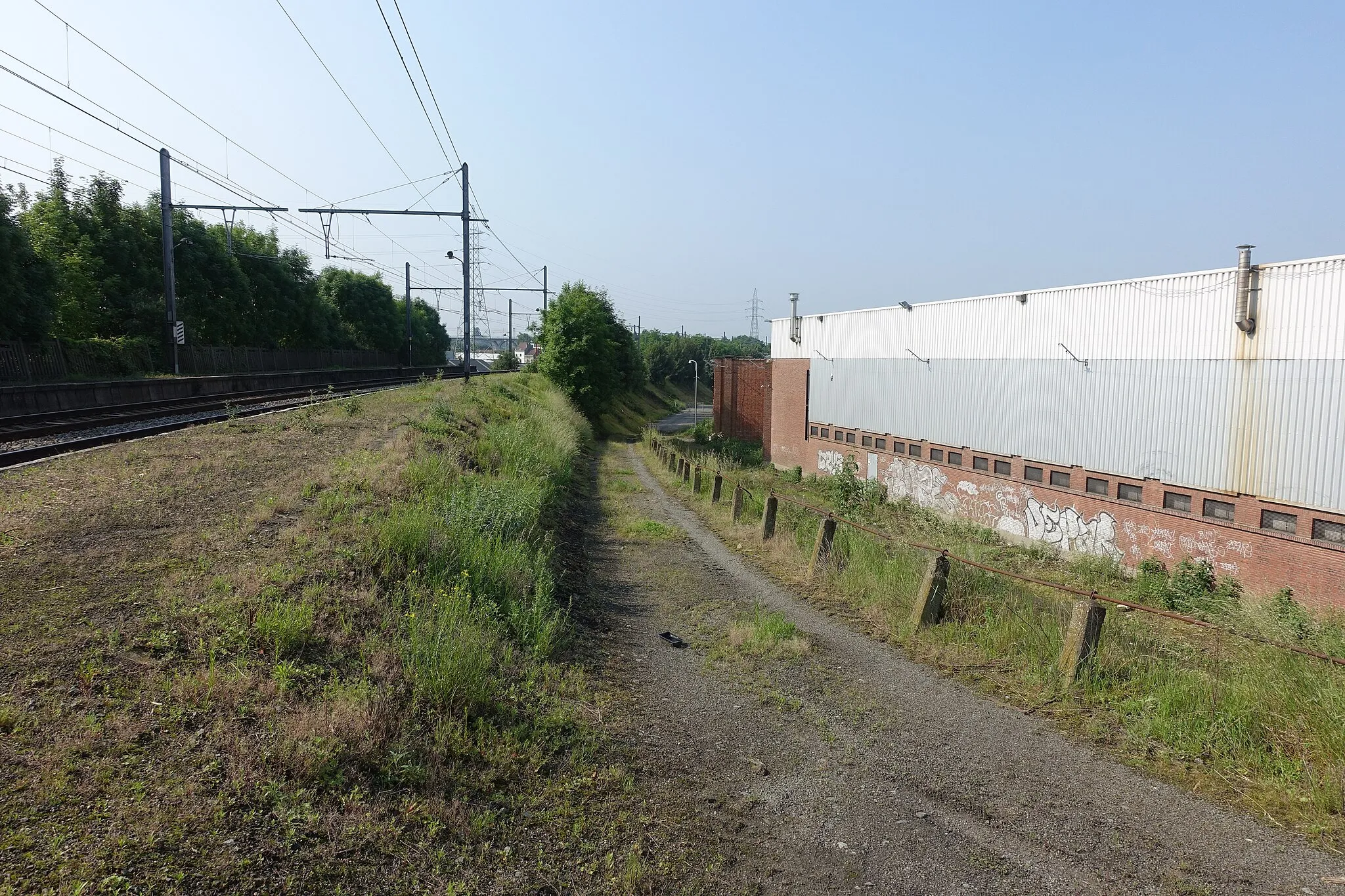 Photo showing: Toegang tot het station Machelen vanaf de Budasteenweg