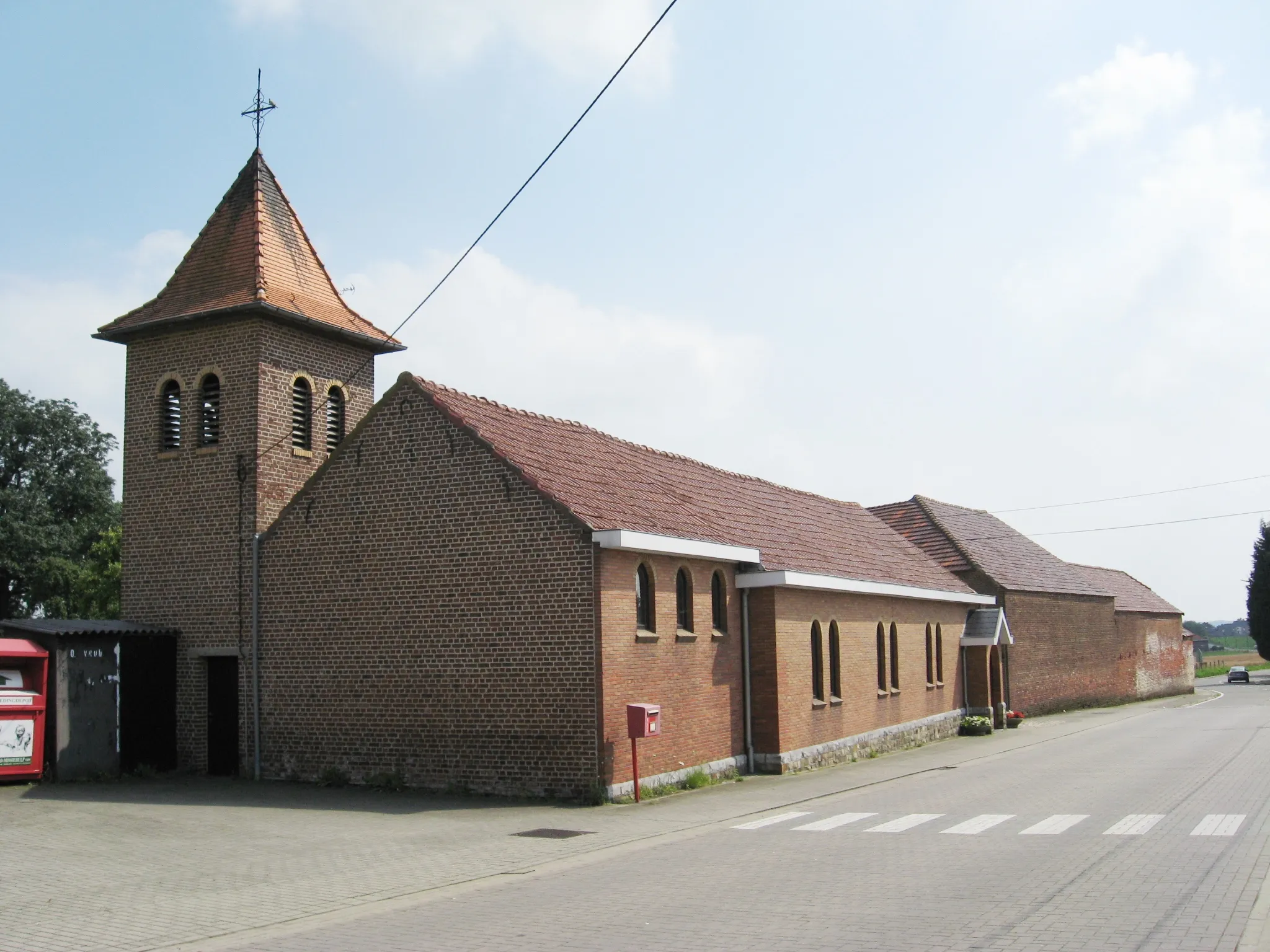 Photo showing: Church of Our Lady Help of Christians in Stok, Hoeleden, Kortenaken, Flemish Brabant, Belgium