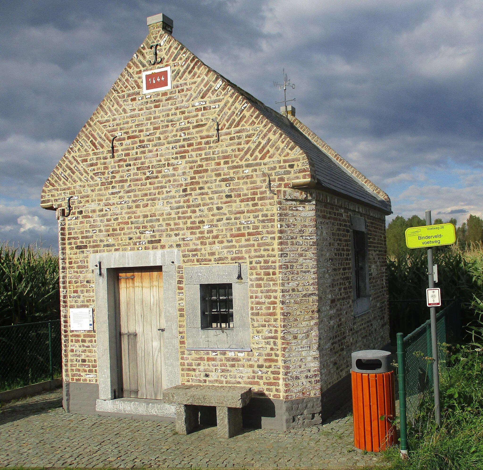 Photo showing: Kapel uit 17e eeuw in Geetbets voor H.Anna, ook Piskapel genoemd wegens bedevaart tegen bedwateren