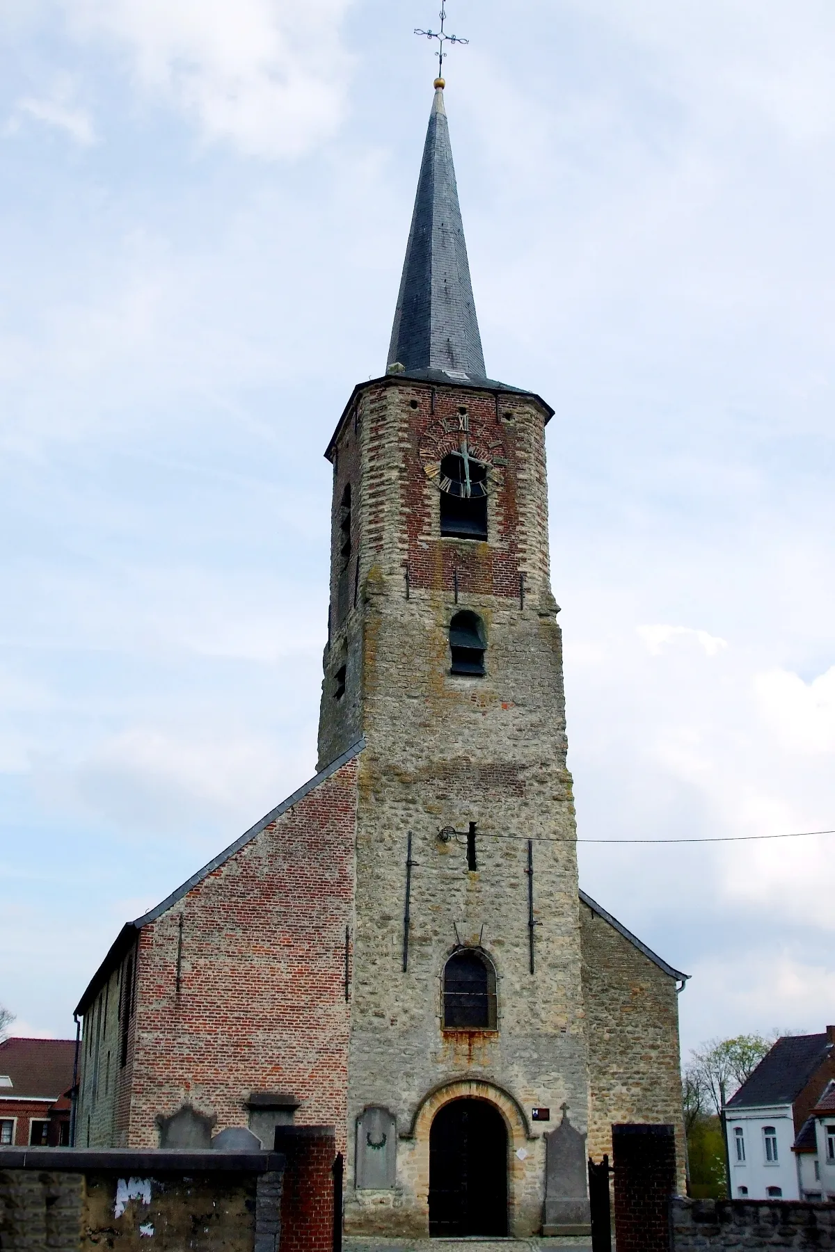 Photo showing: Keywords: church, romanesque, Vossem, Tervuren, Belgium