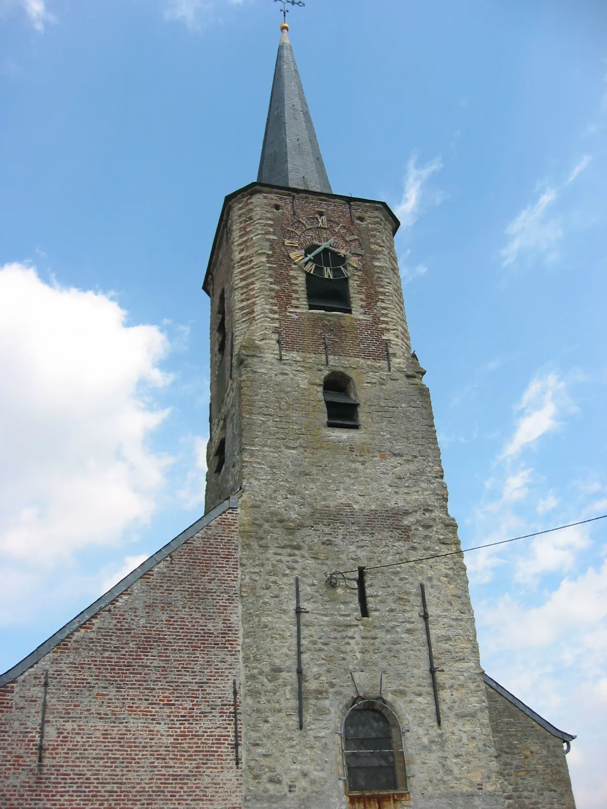 Photo showing: De Sint Pauluskerk te Vossem (Tervuren). (Gemaakt in juni 2006)