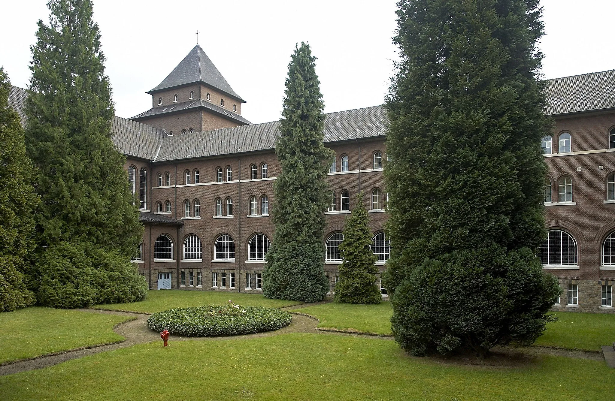 Photo showing: Monastery and center "La Foresta" in Vaalbeek, Belgium