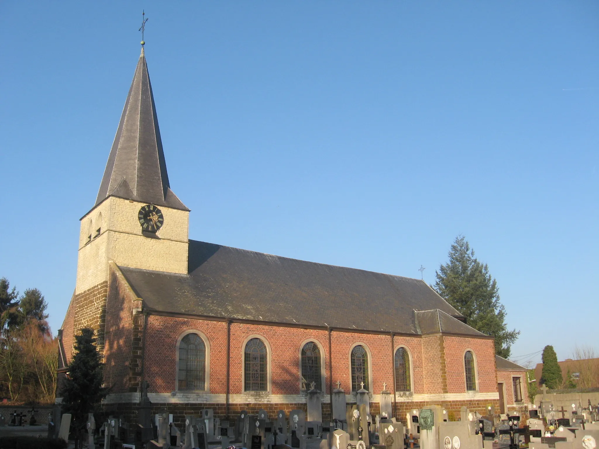 Photo showing: Church of Saint Denis in Houwaart, Tielt-Winge, Flemish Brabant, Belgium