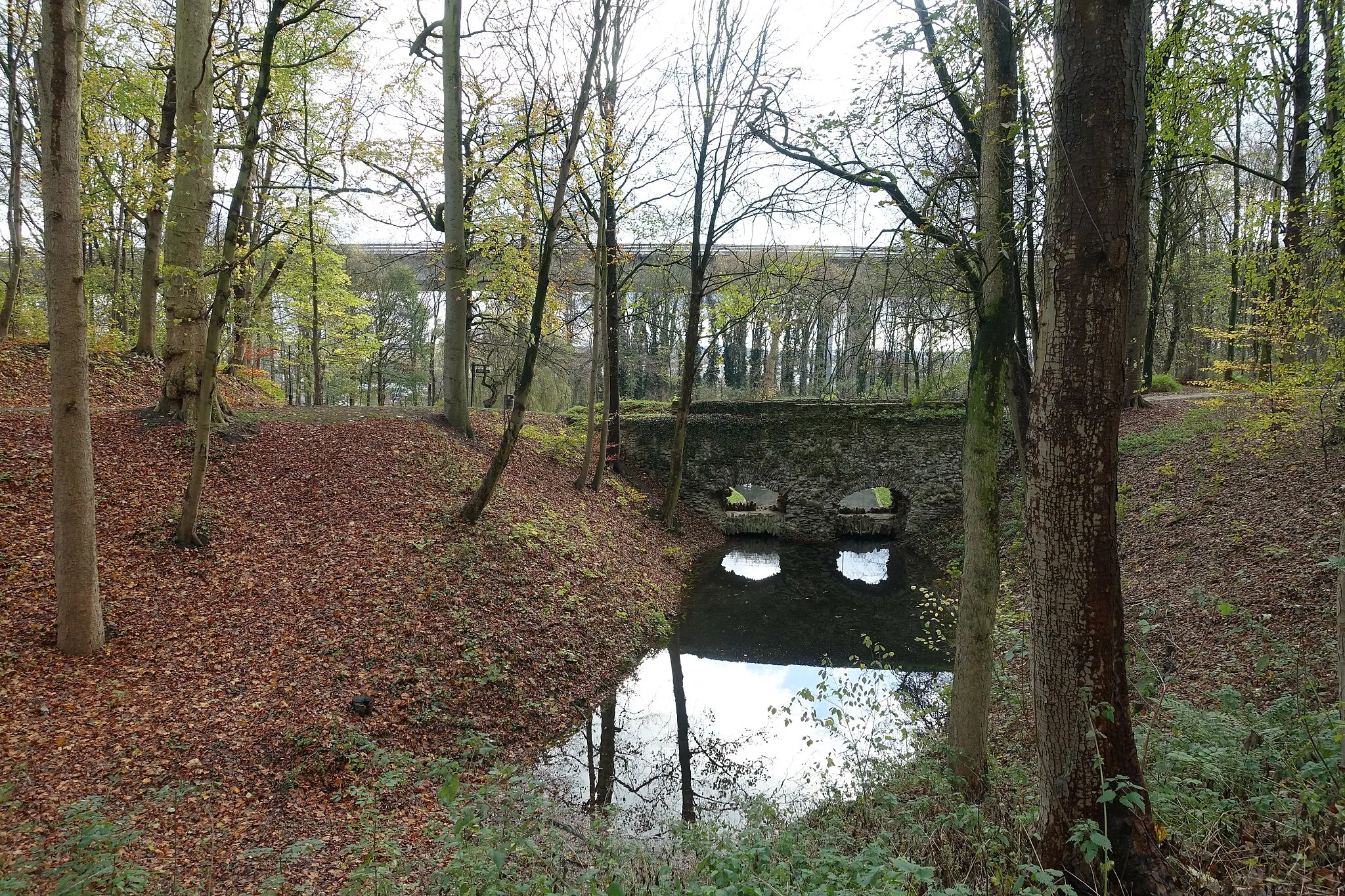 Photo showing: Bloedgrotten in Domein Drie Fonteinen, vanuit het noorden