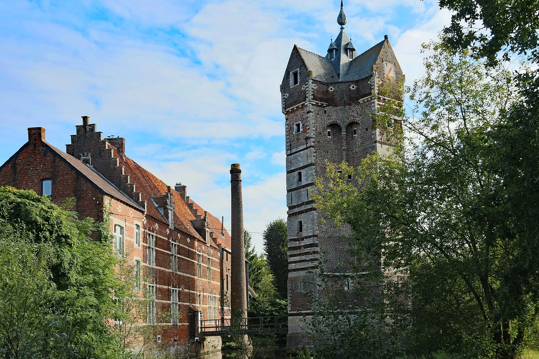 Photo showing: Donjon van het kasteel Terheiden