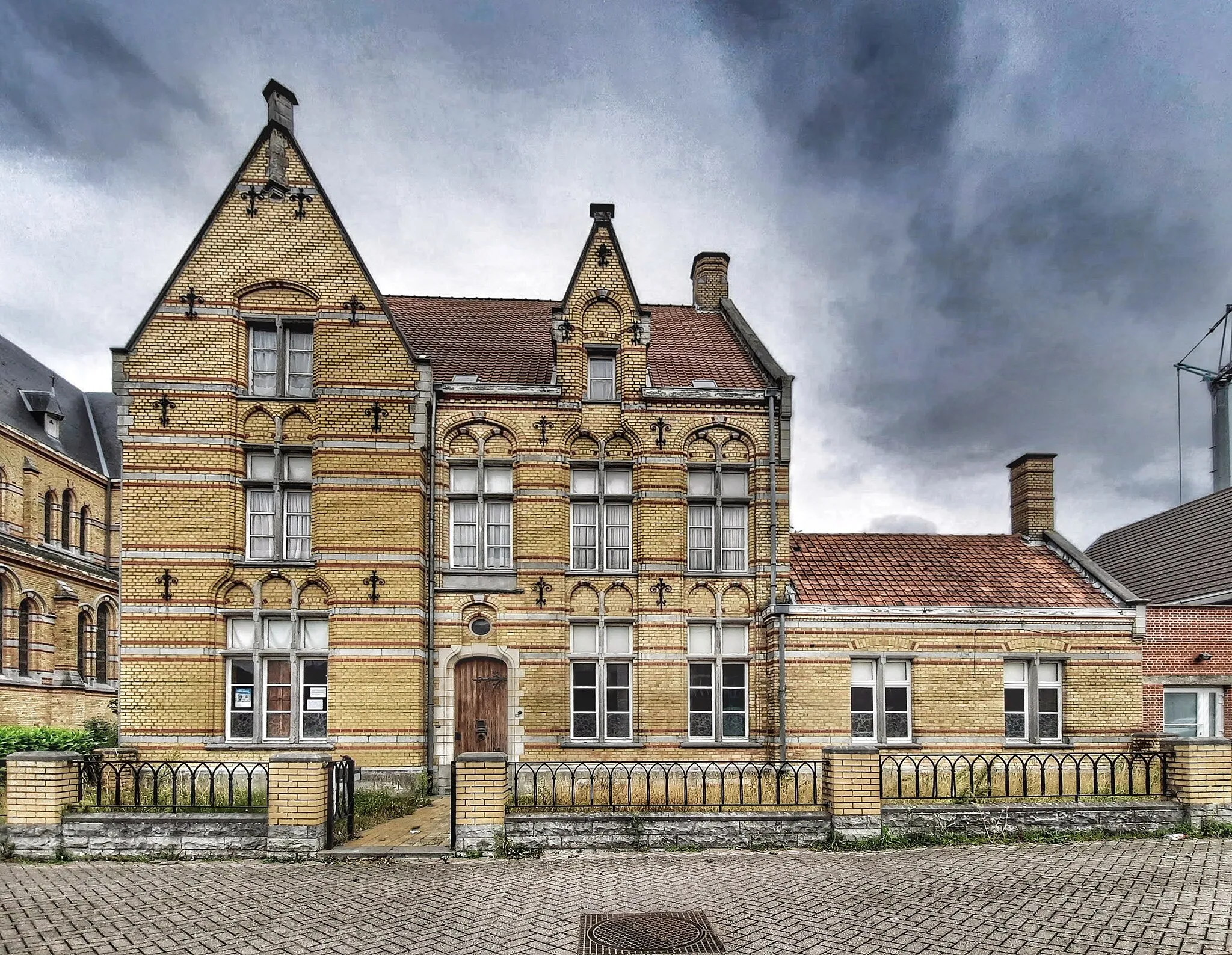 Photo showing: Dorpscentrum Pamel: pastorie (1904, Verstraete)