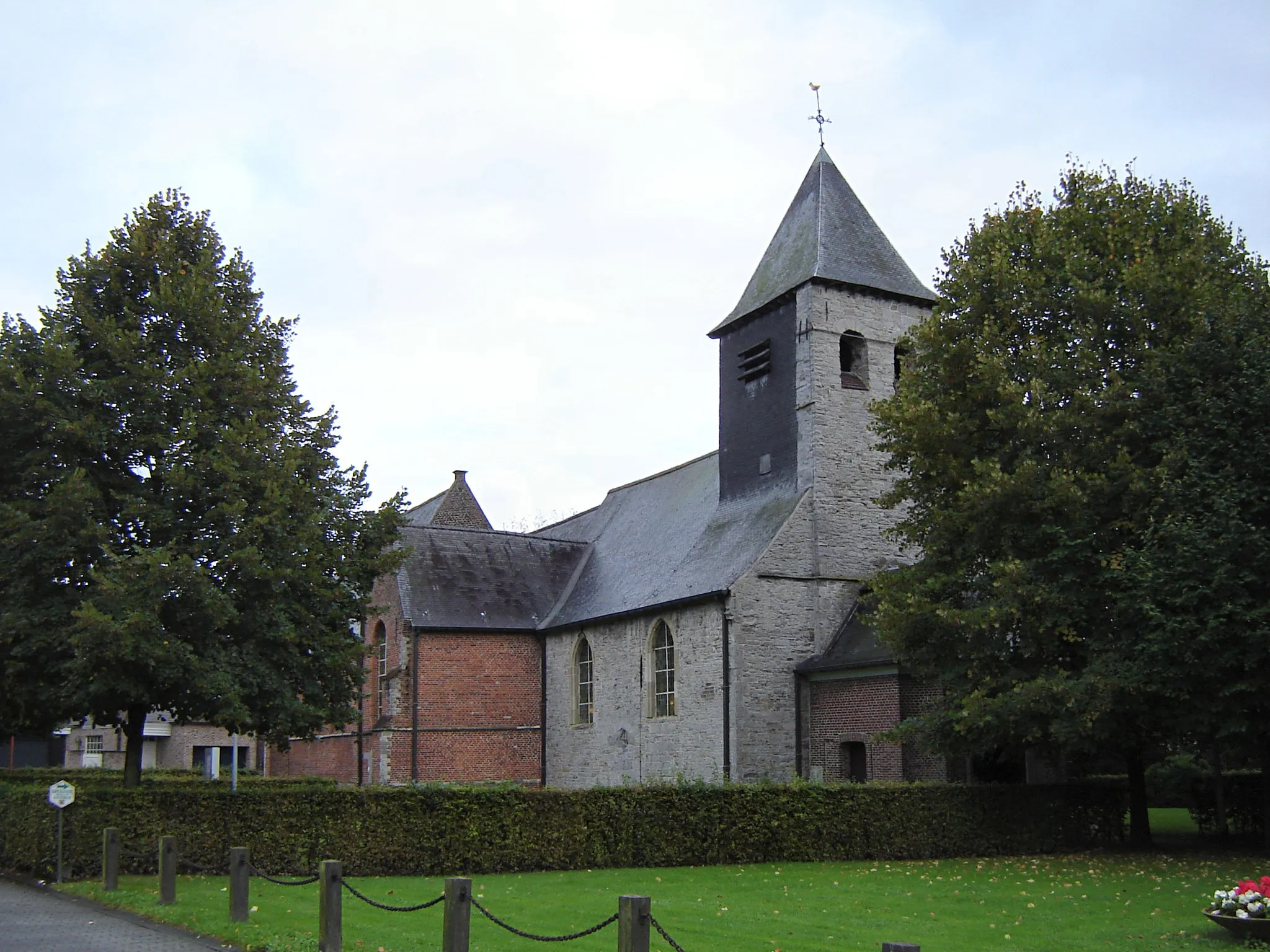 Photo showing: Old church of Saint Stephen and Saint Theodoric in Vichte. Vichte, Anzegem, West Flanders, Belgium