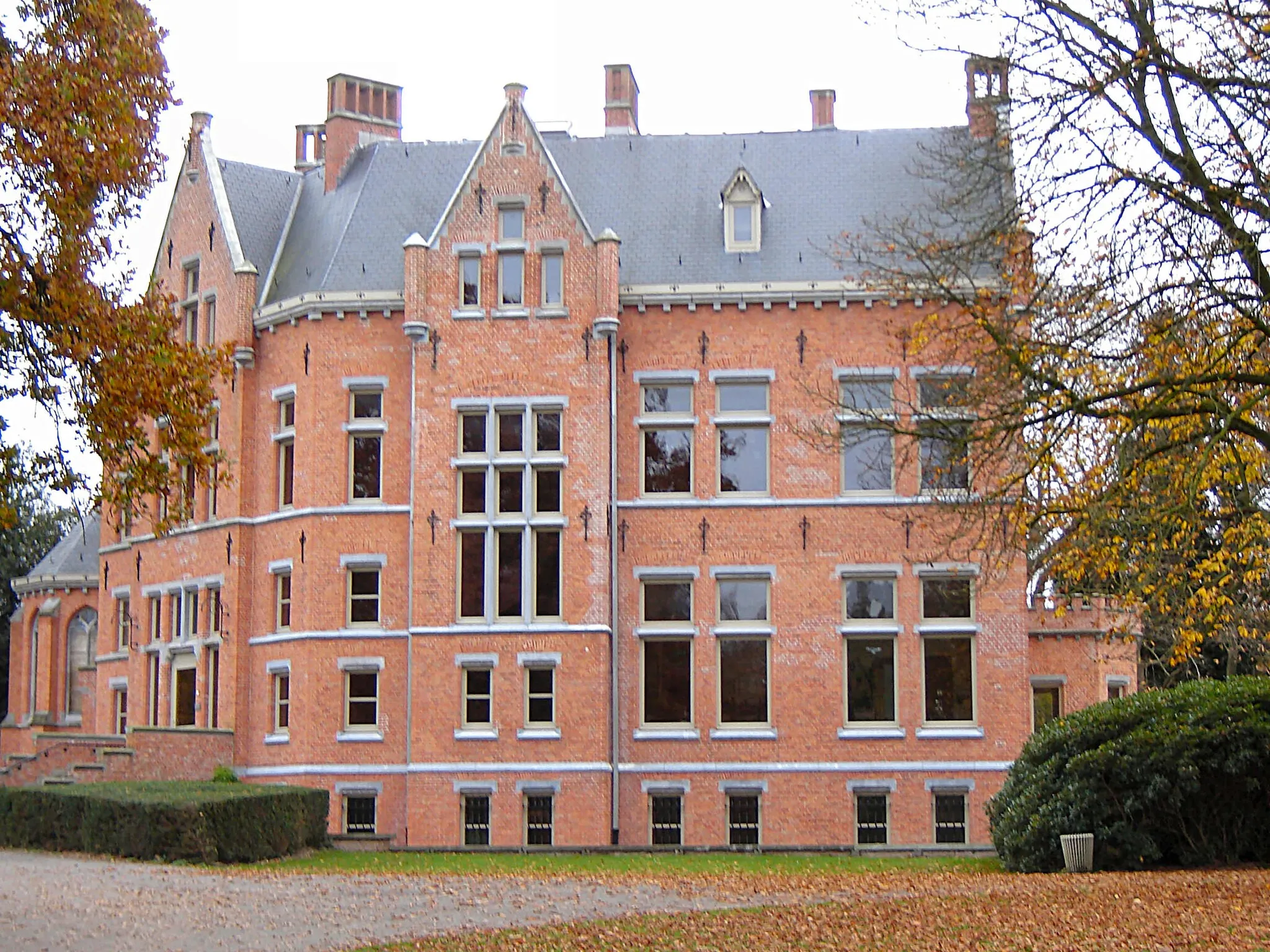 Photo showing: Bulskampveld Castle in Beernem. Beernem, West Flanders, Belgium