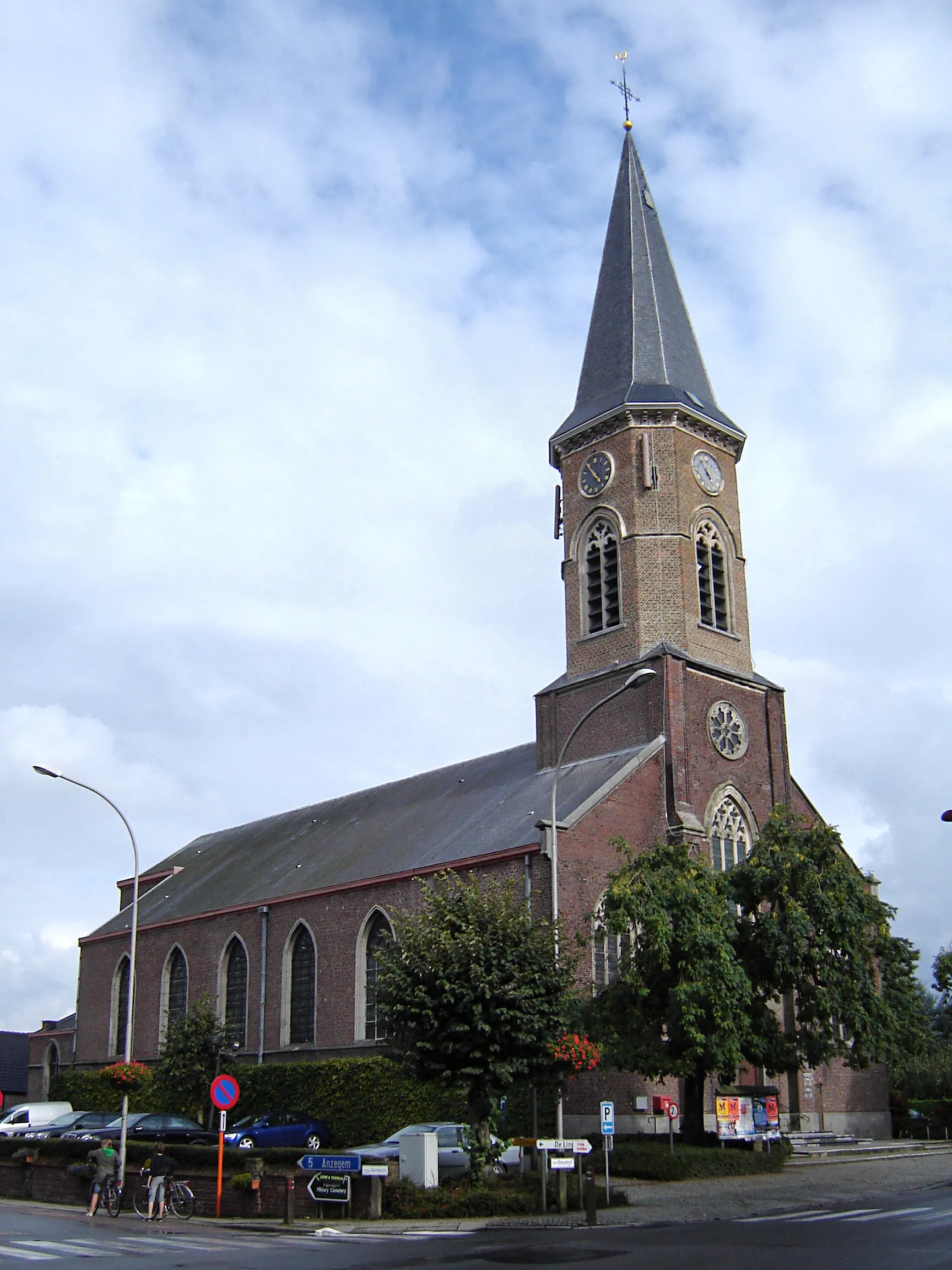 Photo showing: Church of Saint Anthony the Abbot in Ingooigem. Ingooigem, Anzegem, West Flanders, Belgium