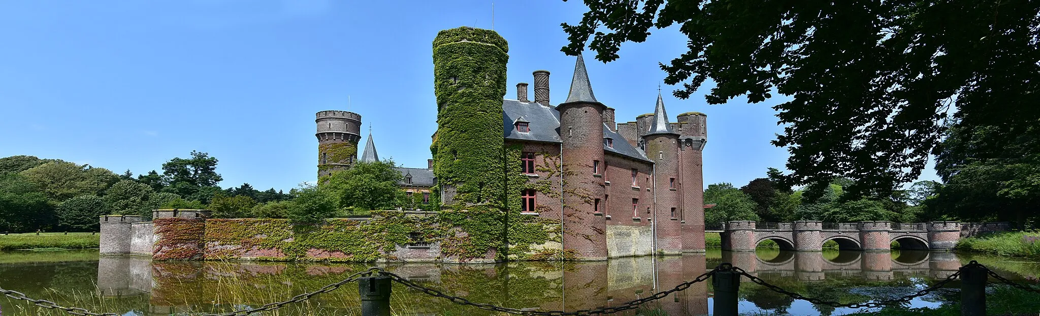 Photo showing: Kasteel van Wijnendale 21-07-2021 14-29-41