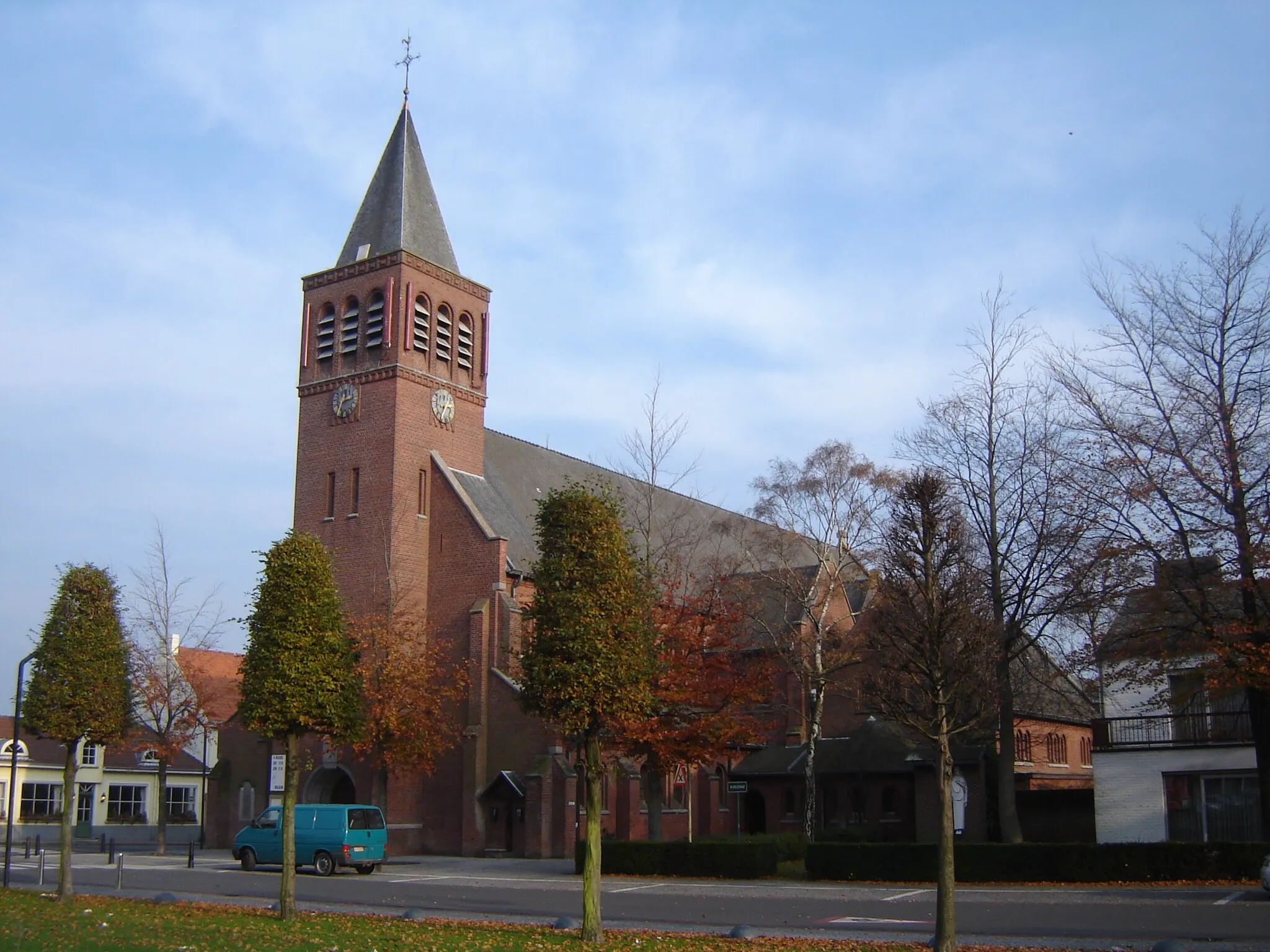 Photo showing: Church of Saint Michael in Sint-Michiels. Sint-Michiels, Brugge, West Flanders, Belgium.