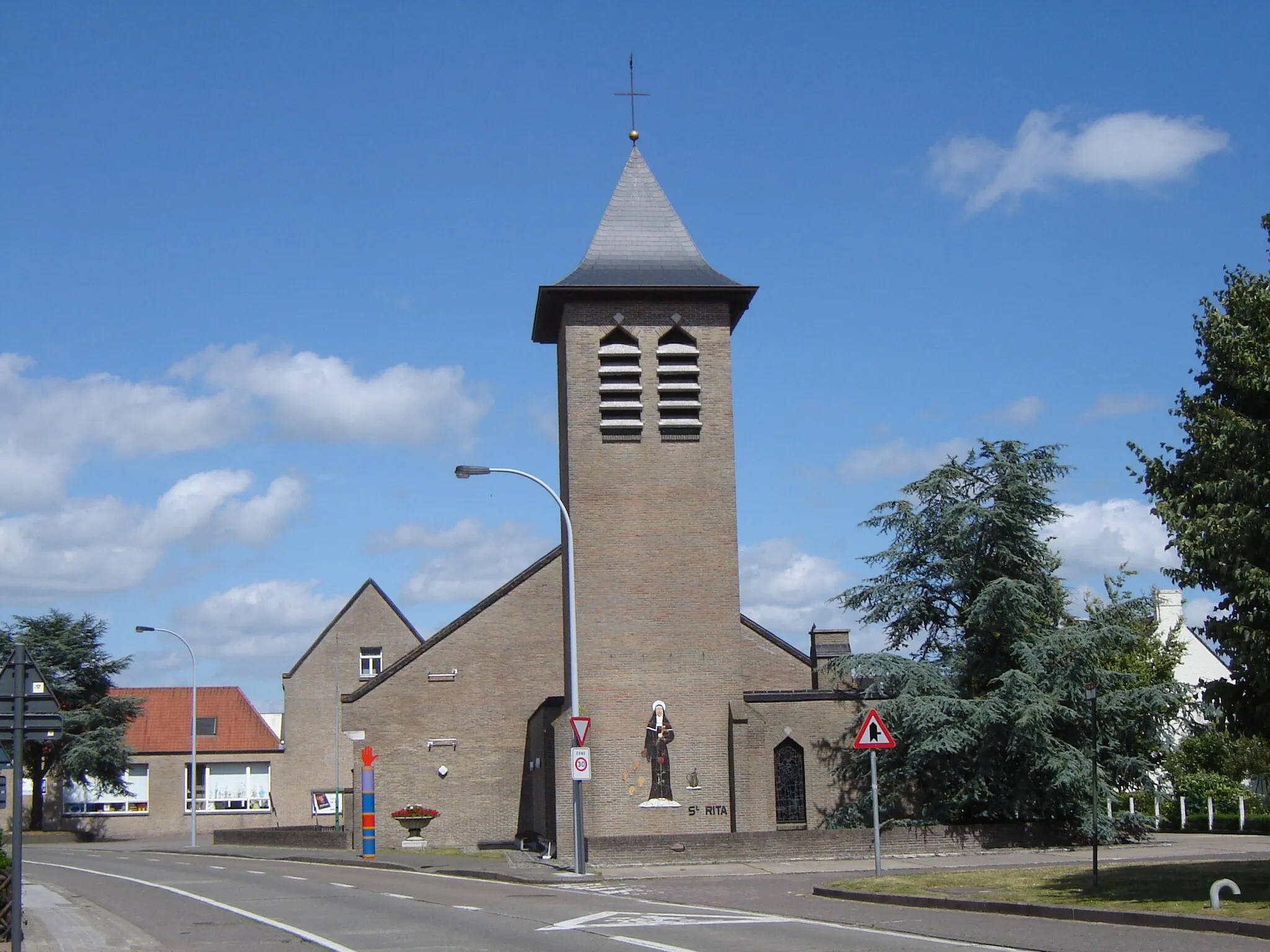 Photo showing: Church in Saint Rita in Den Hoorn. Den Hoorn, Moerkerke, Damme, West Flanders, Belgium