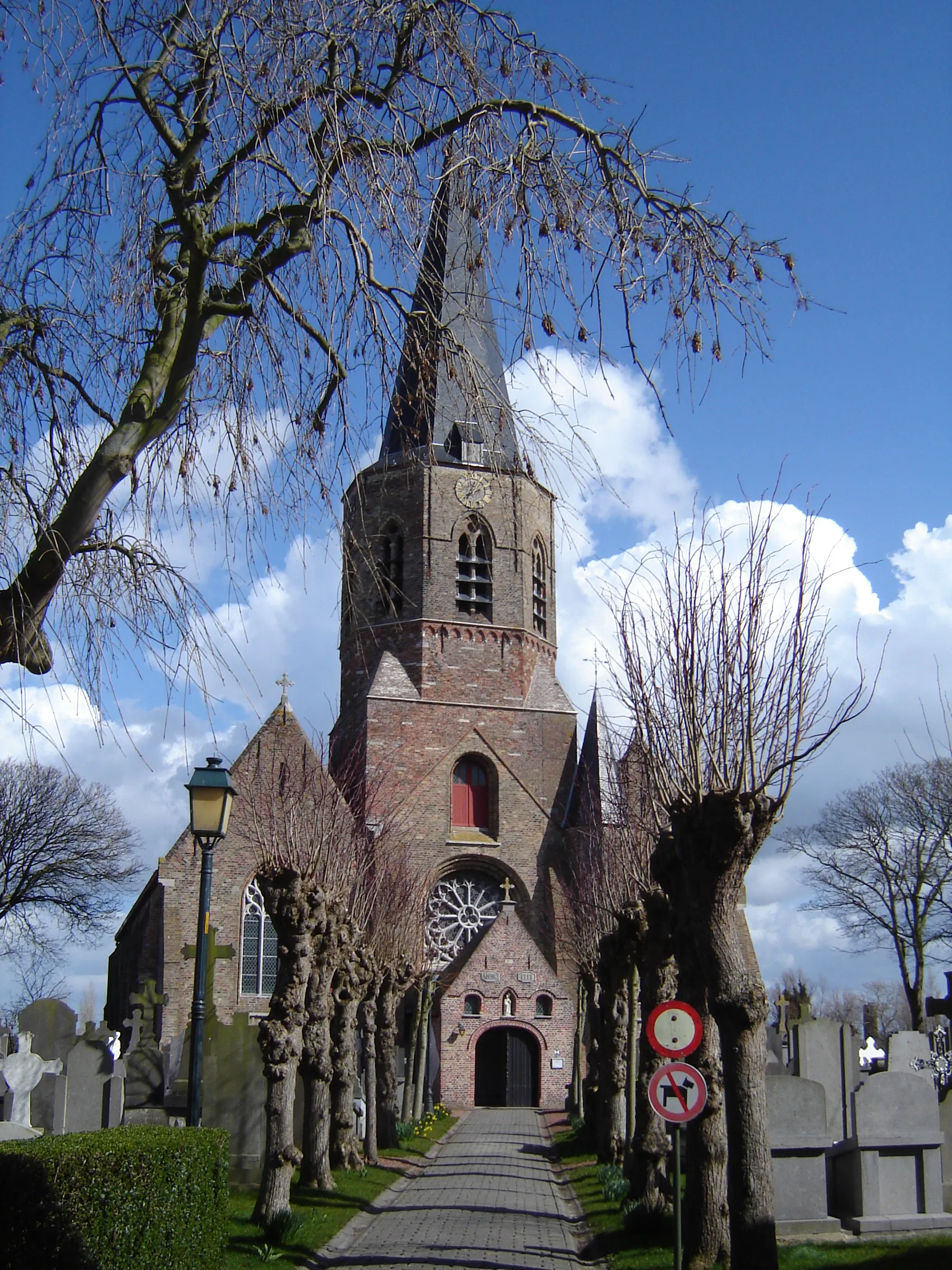 Photo showing: Sint-Clemenskerk in Klemskerke Church of Saint Clement in Klemskerke, De Haan, West Flanders, Belgium
