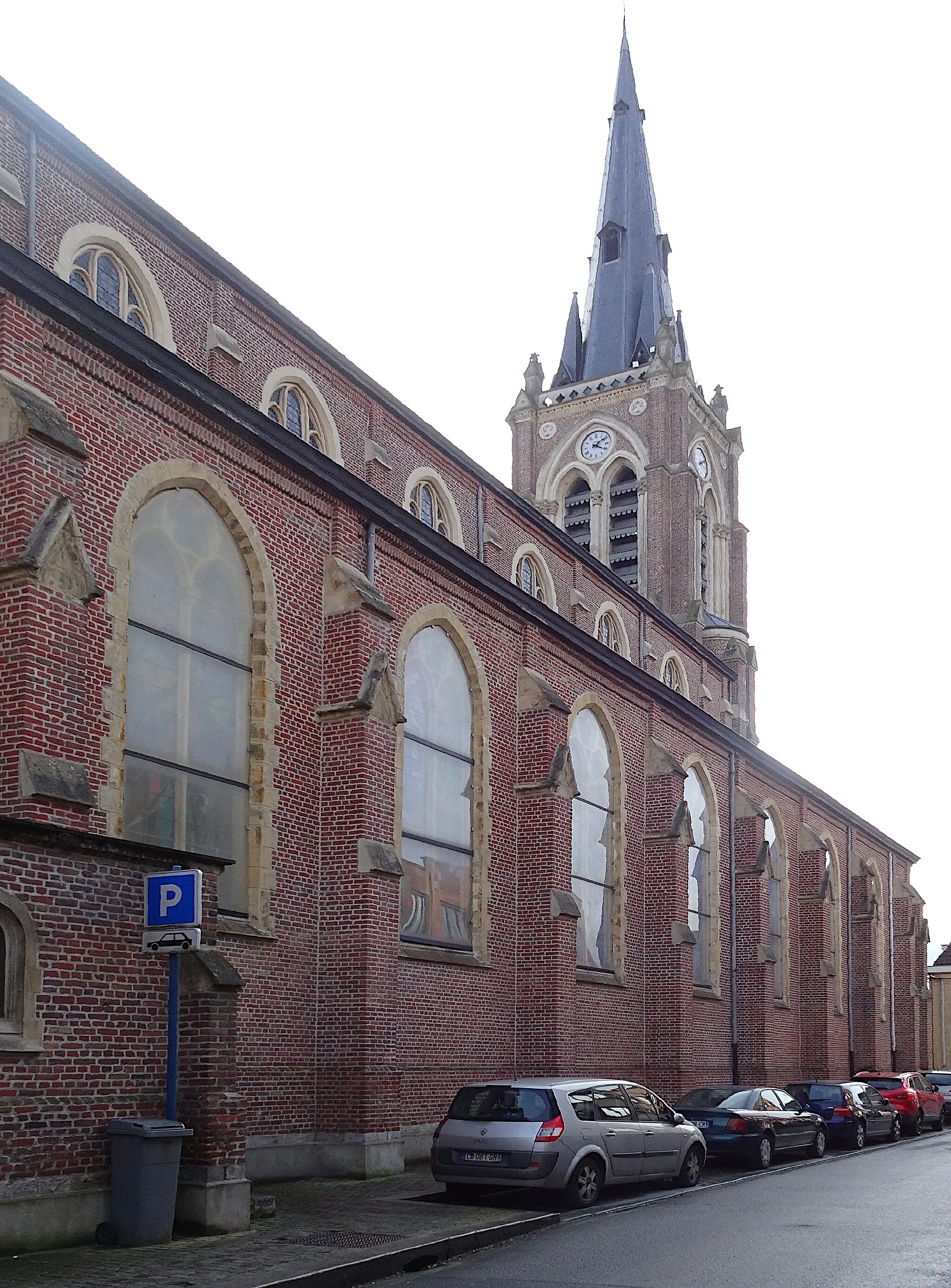 Photo showing: Apse of the Saint-Hilaire church in Halluin. Halluin, Nord, Nord-Pas-de-Calais, France