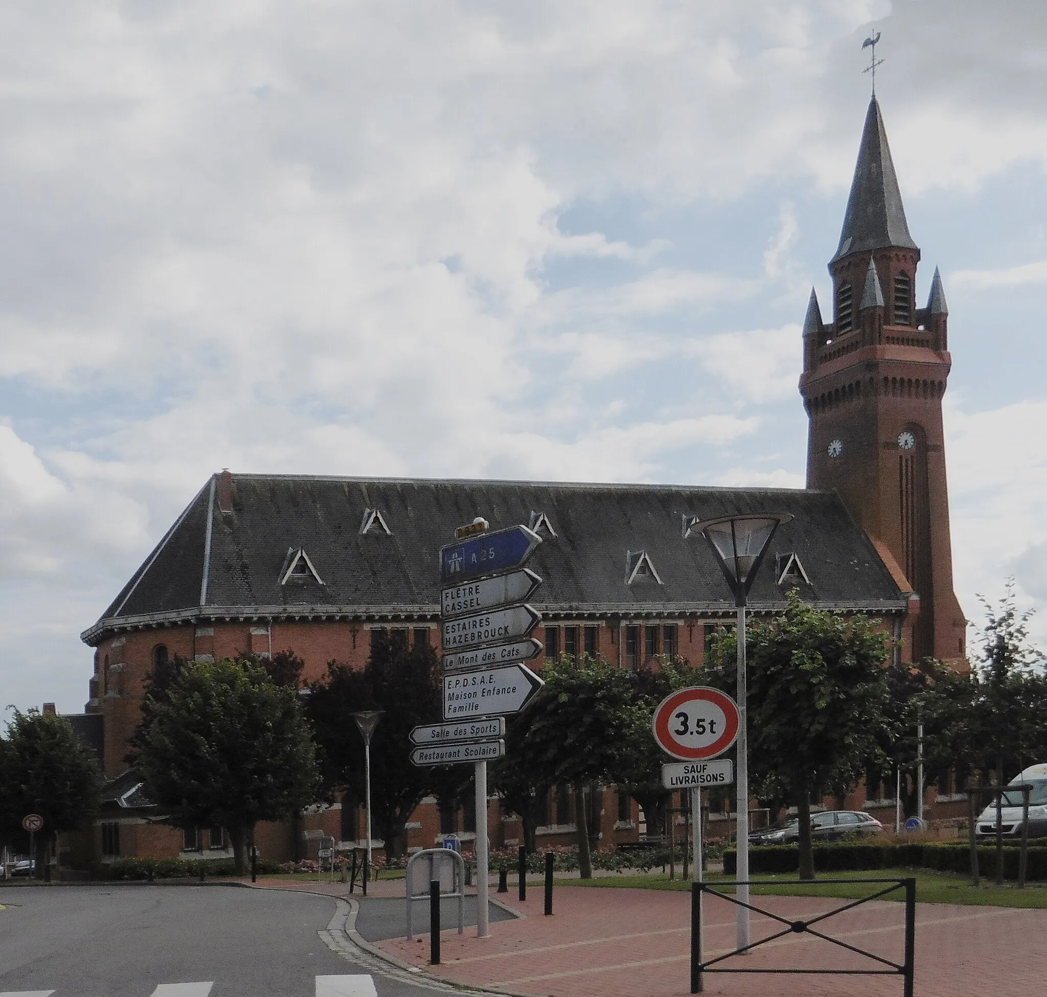 Photo showing: L'église Saint Martin, Méteren, Nord.- (Hauts-de-France).- France
