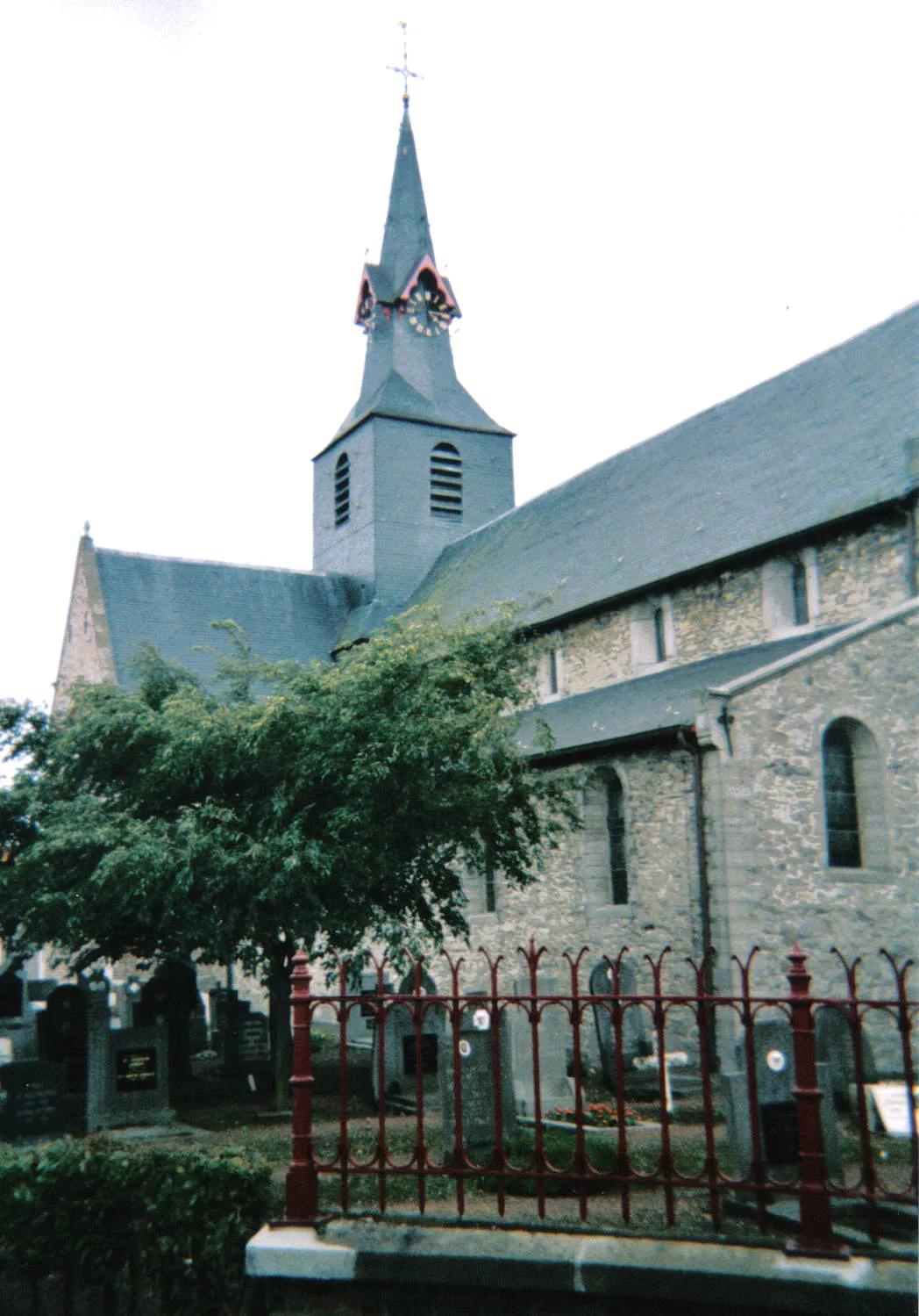 Photo showing: The village church of Welden, a submunicipality of Oudenaarde, Belgium.