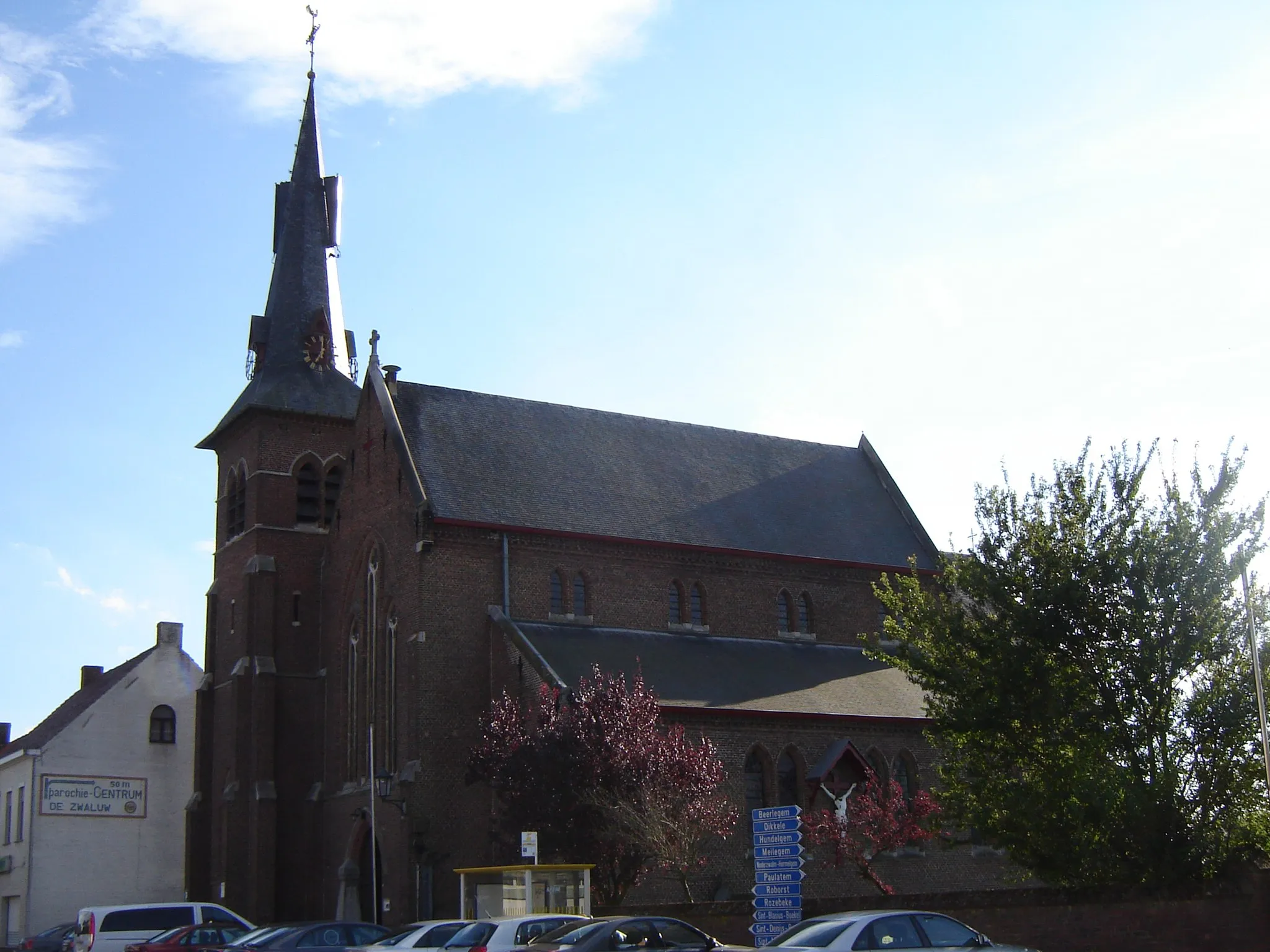 Photo showing: Church of Saint Matthew in Munkzwalm, Zwalm, East Flanders, Belgium.