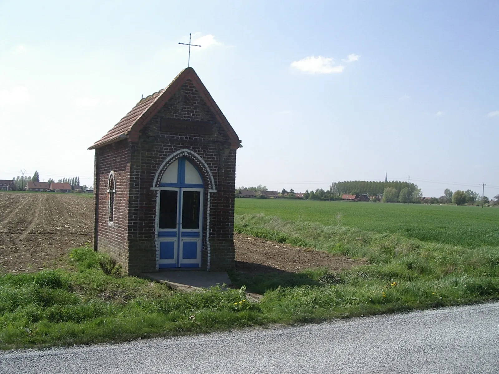 Photo showing: The chapel "Notre dame de la Salette" of Le Doulieu (Nord, France)