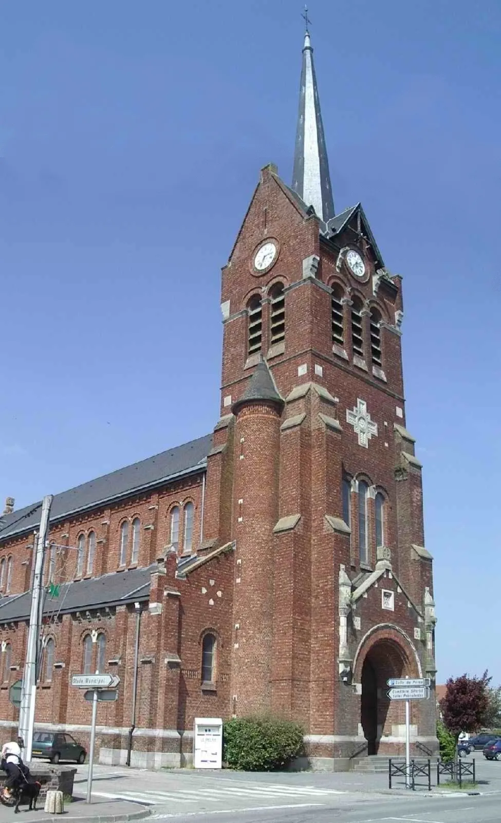 Photo showing: Church of Le Doulieu (Nord, France)