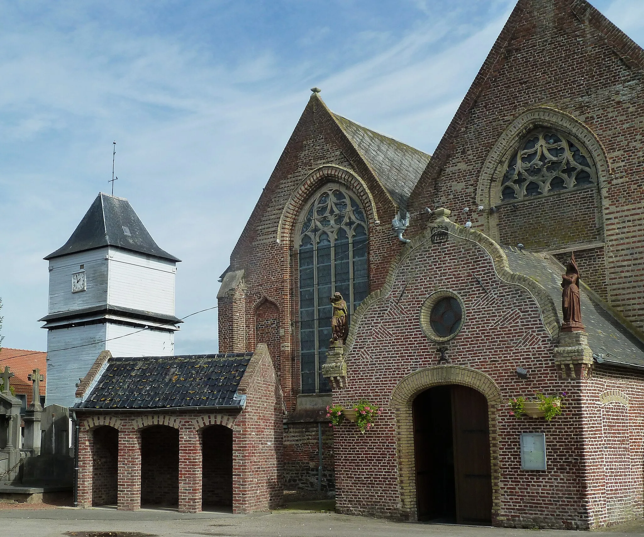 Photo showing: Le klockhuis de l'église Saint-Wulmar -Eecke Nord - France.